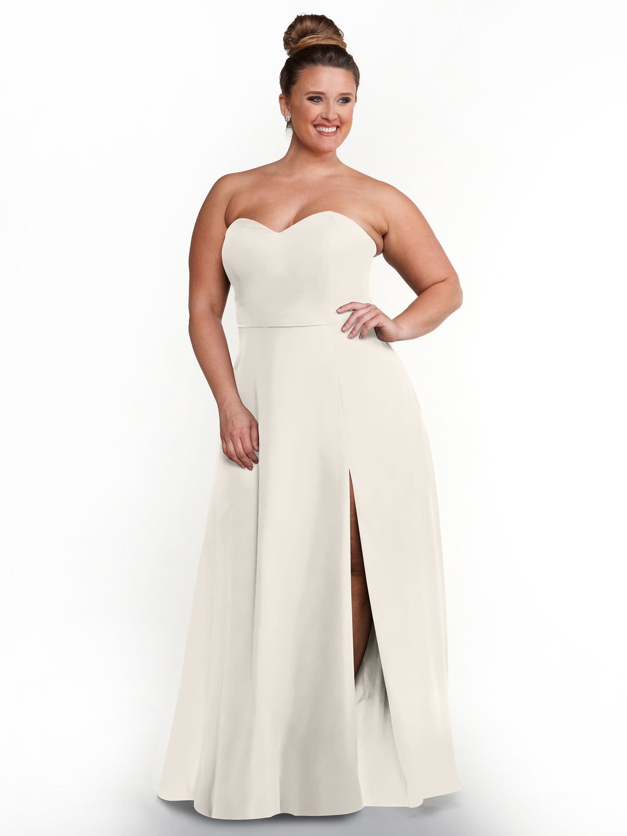 Elegant Strapless Sweetheart Chiffon Bridesmaid Dress with Lace Detail & High Slit - Perfect for Weddings, Proms & Formal Events