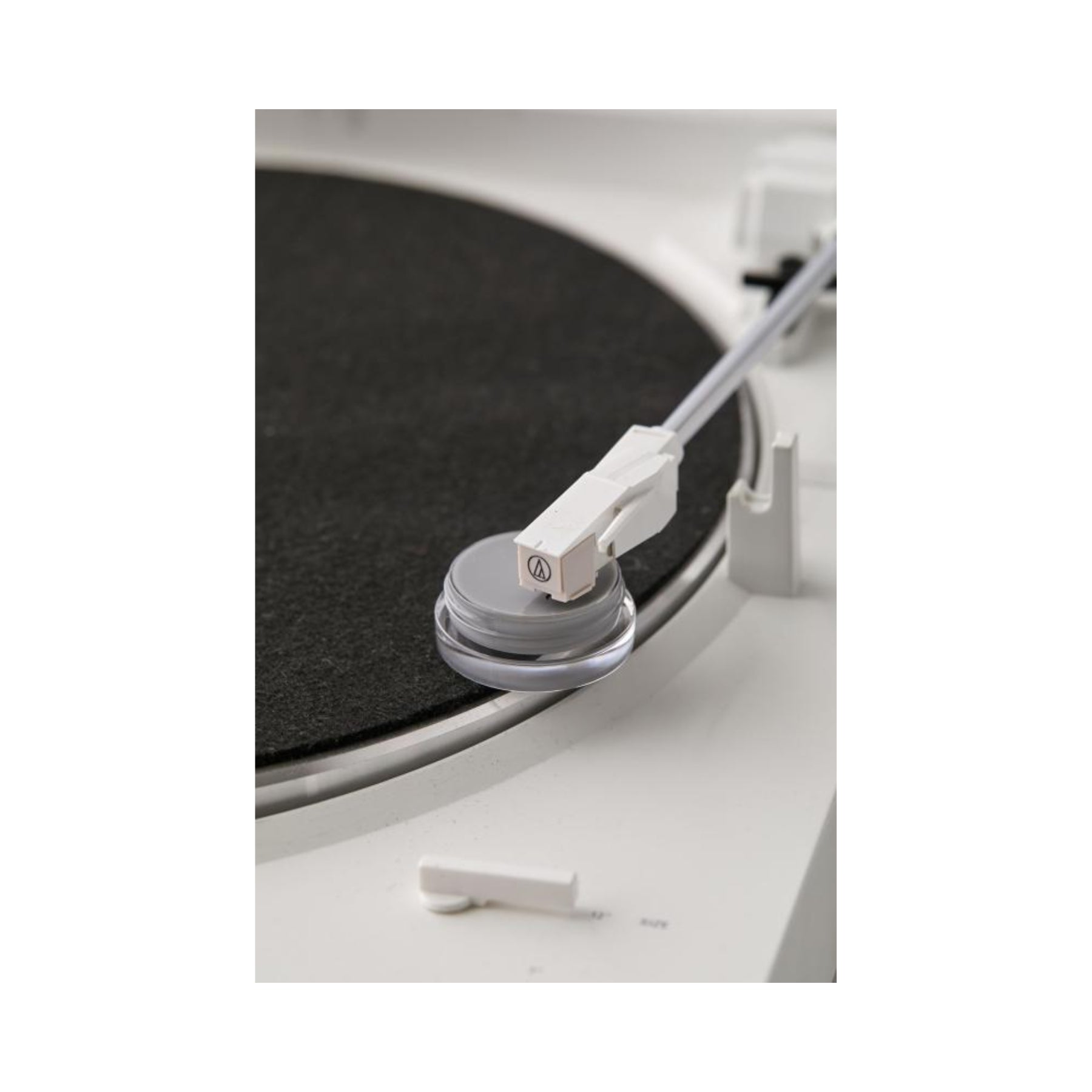 Audio Technica AT 617a Cartridge Stylus Cleaner - Professional Vinyl Record Player Needle Cleaner Kit for Turntables - Perfect for DJs, Audiophiles & Vinyl Collectors (Home Use & Studio Cleaning)