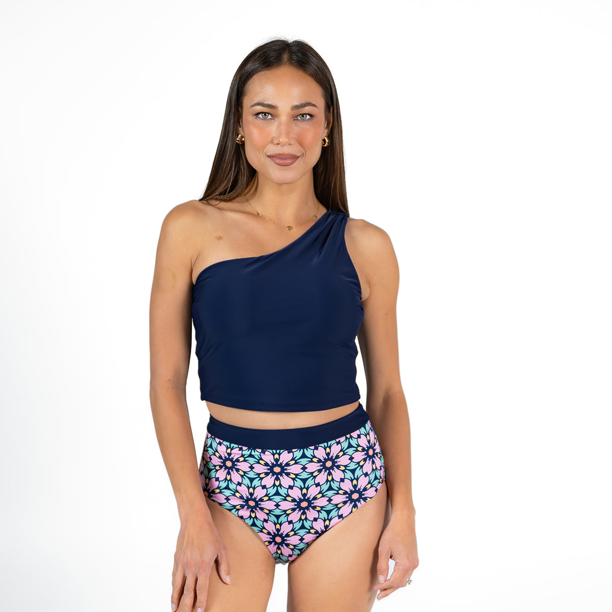 Women's Single Shoulder Tankini Top - Sexy Swimwear for Beach & Pool - Perfect for Summer Vacations & Water Sports