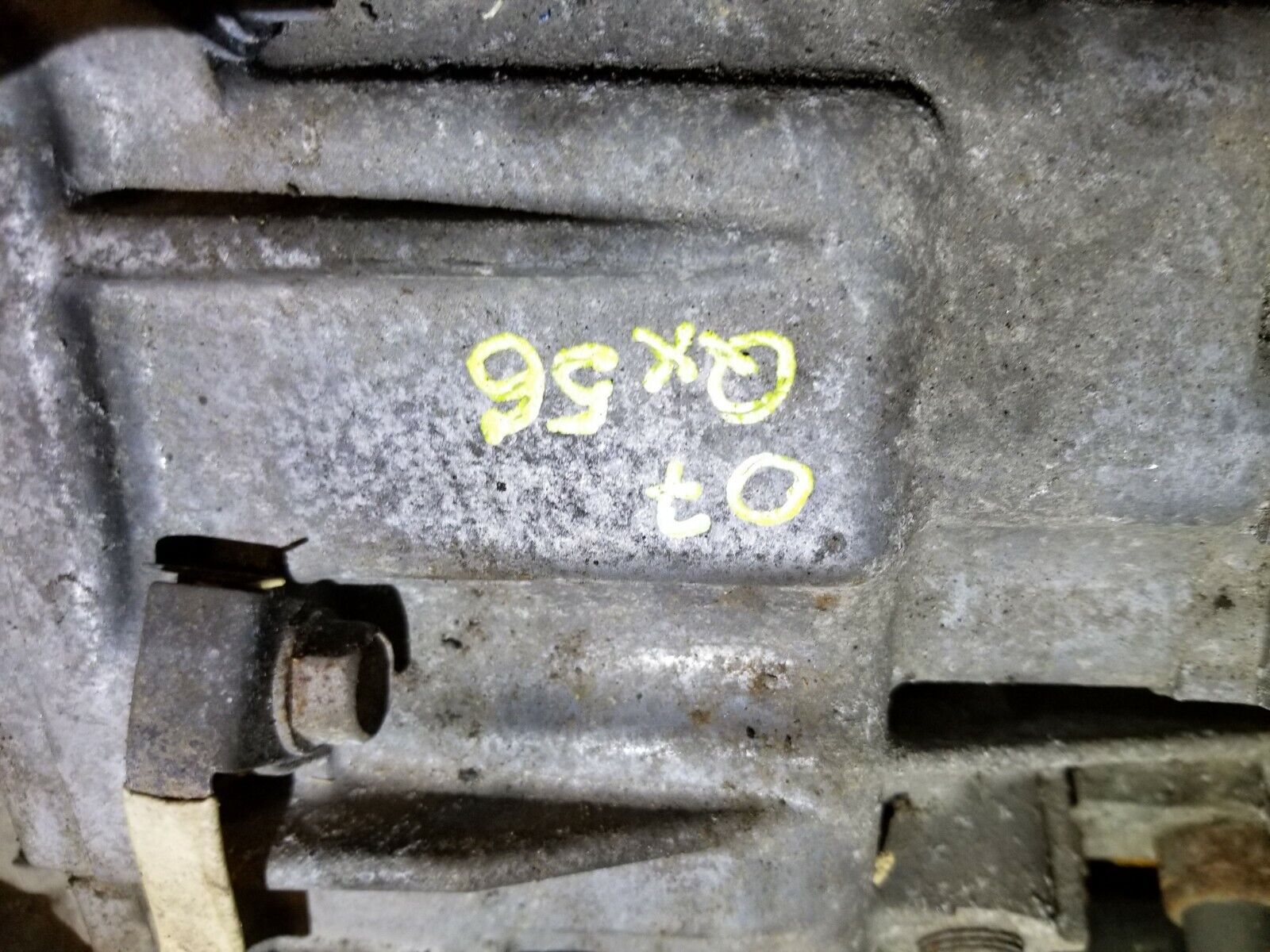 04-07 Infiniti QX56 Transfer Case OEM Replacement Part - Perfect for Off-Roading & Towing Scenarios