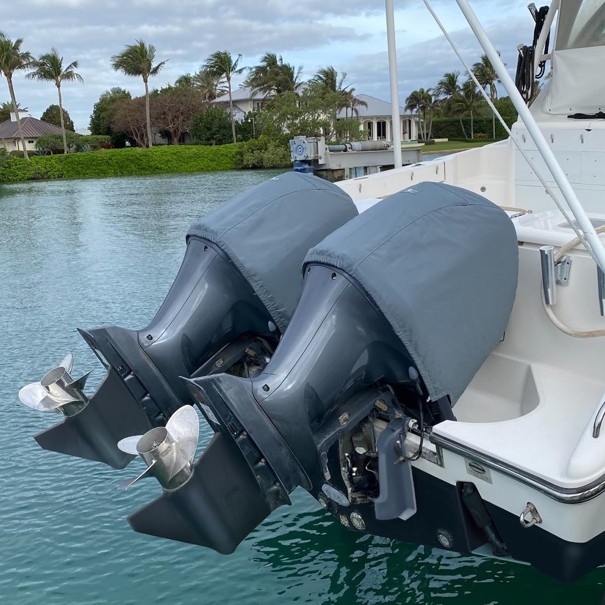 **Oceansouth Custom Fit Yamaha Outboard Engine Cover for F350A V8 5.3L (2007-2024) - Waterproof & UV-Resistant Storage Protection for Boats & Marine Use**