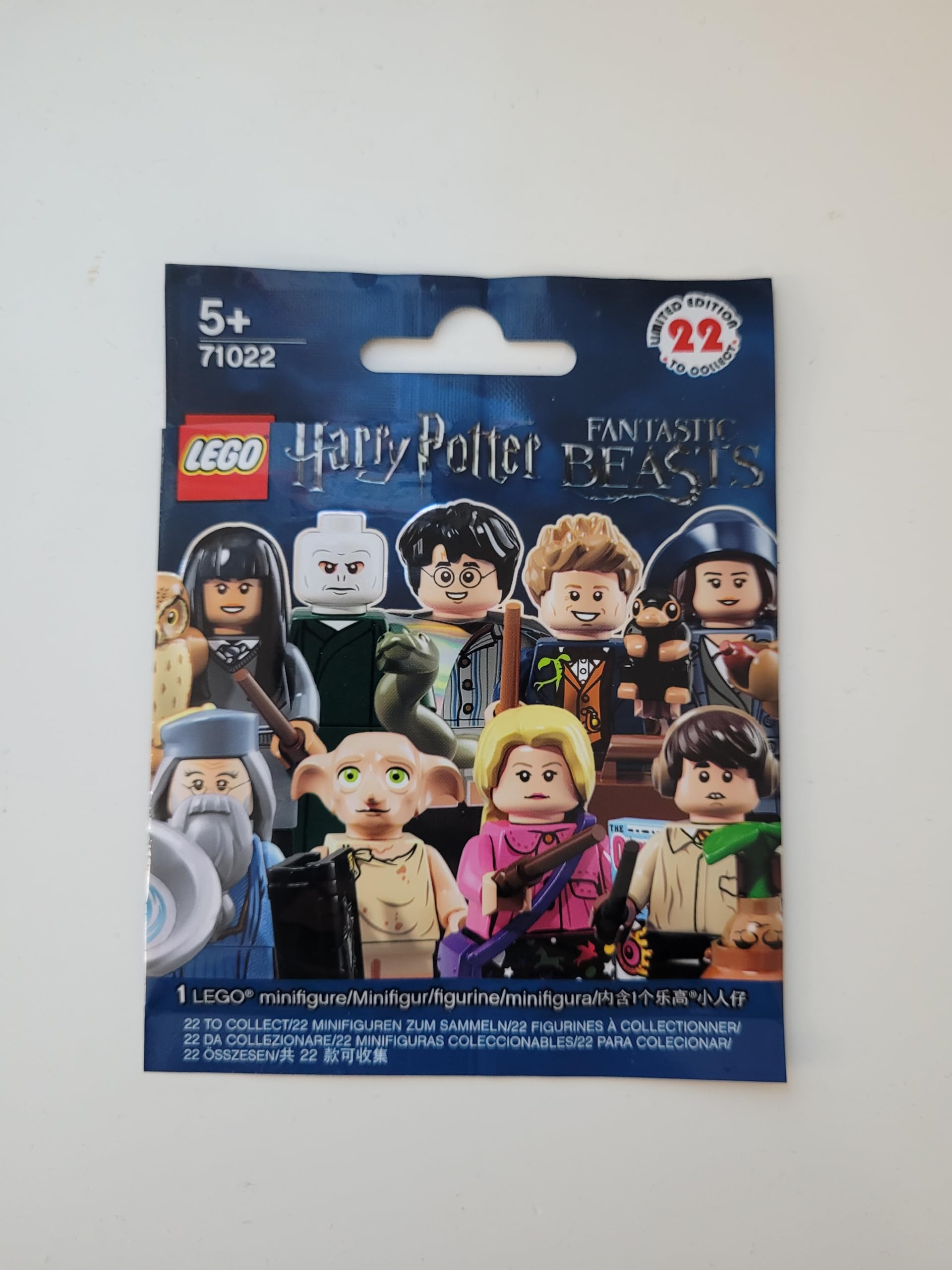 LEGO Harry Potter Series 1 Hermione Granger School Robe Minifigure (02/22) - Collectible Toy for Kids & Adults, Perfect for Harry Potter Fans and LEGO Collectors