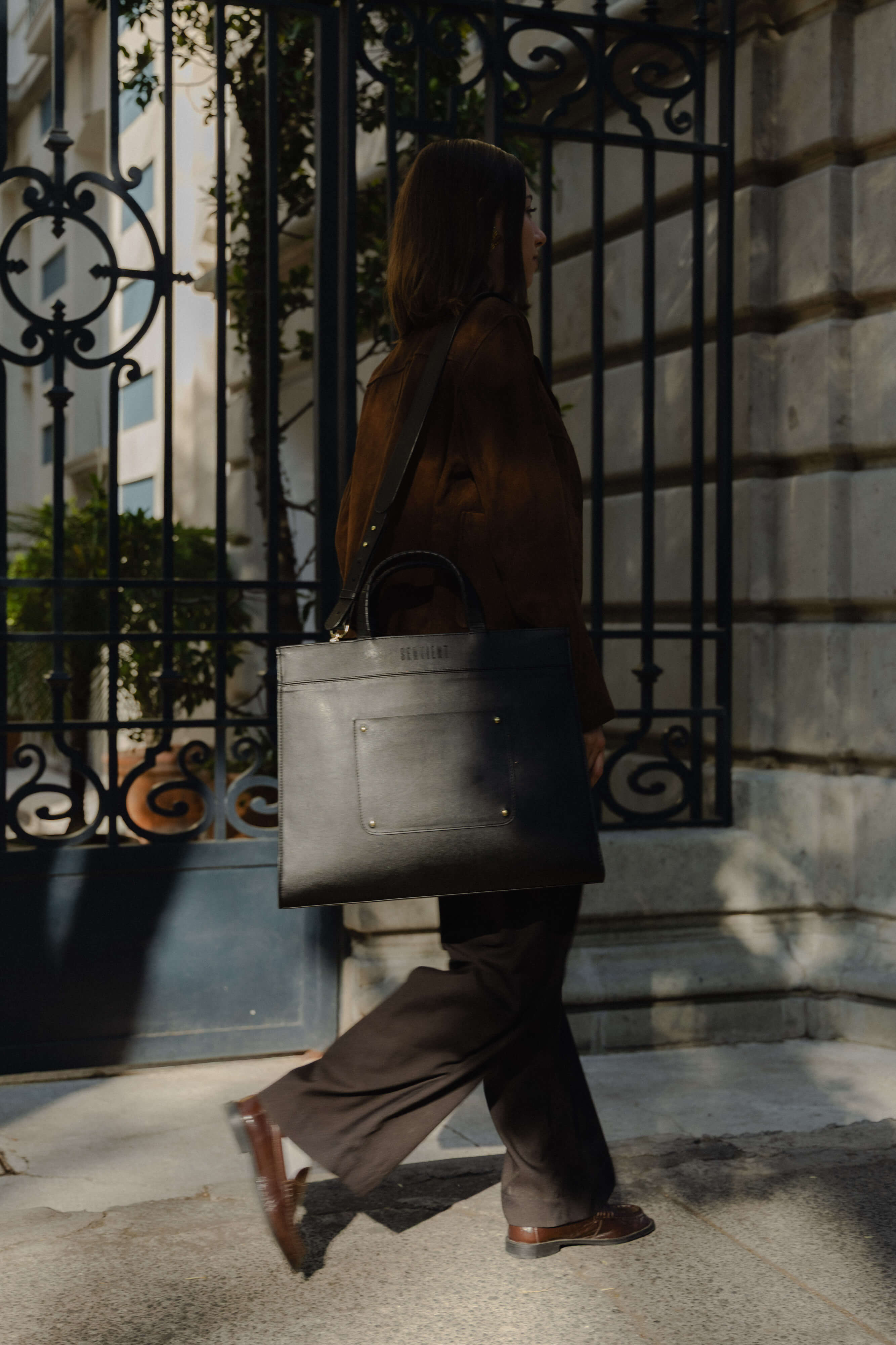 Panthera Maxi Vegan Cactus Leather Bag for Women | Sustainable Black Handbag | Perfect for Work, Travel & Everyday Use