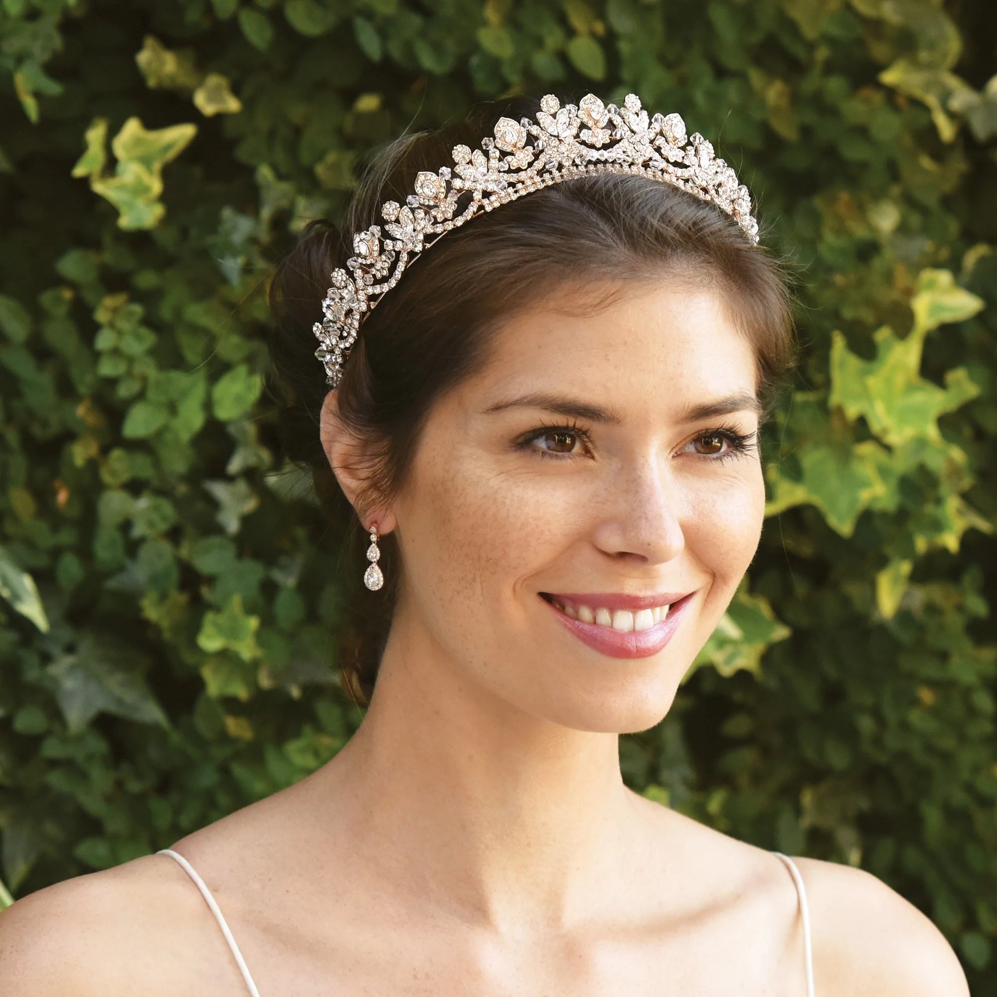 Elegant Rose Gold Wedding Tiara with Sparkling Crystals - Princess Aria Style Bridal Crown for Weddings, Prom, Pageants & Special Occasions