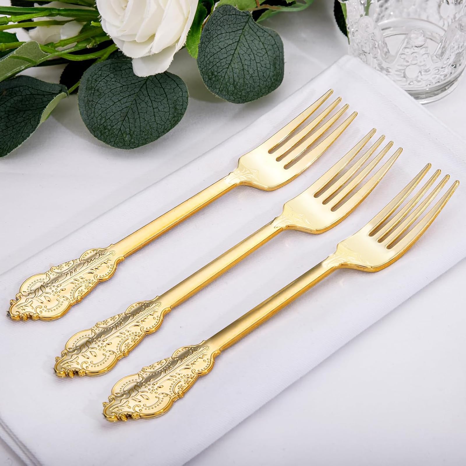 100-Piece Gold Plastic Forks Disposable - 7.48 Inch Elegant Baroque Silverware for Dessert, Cake, Party & Wedding - Heavy Duty Disposable Cutlery for Catering, Picnics & Daily Use
