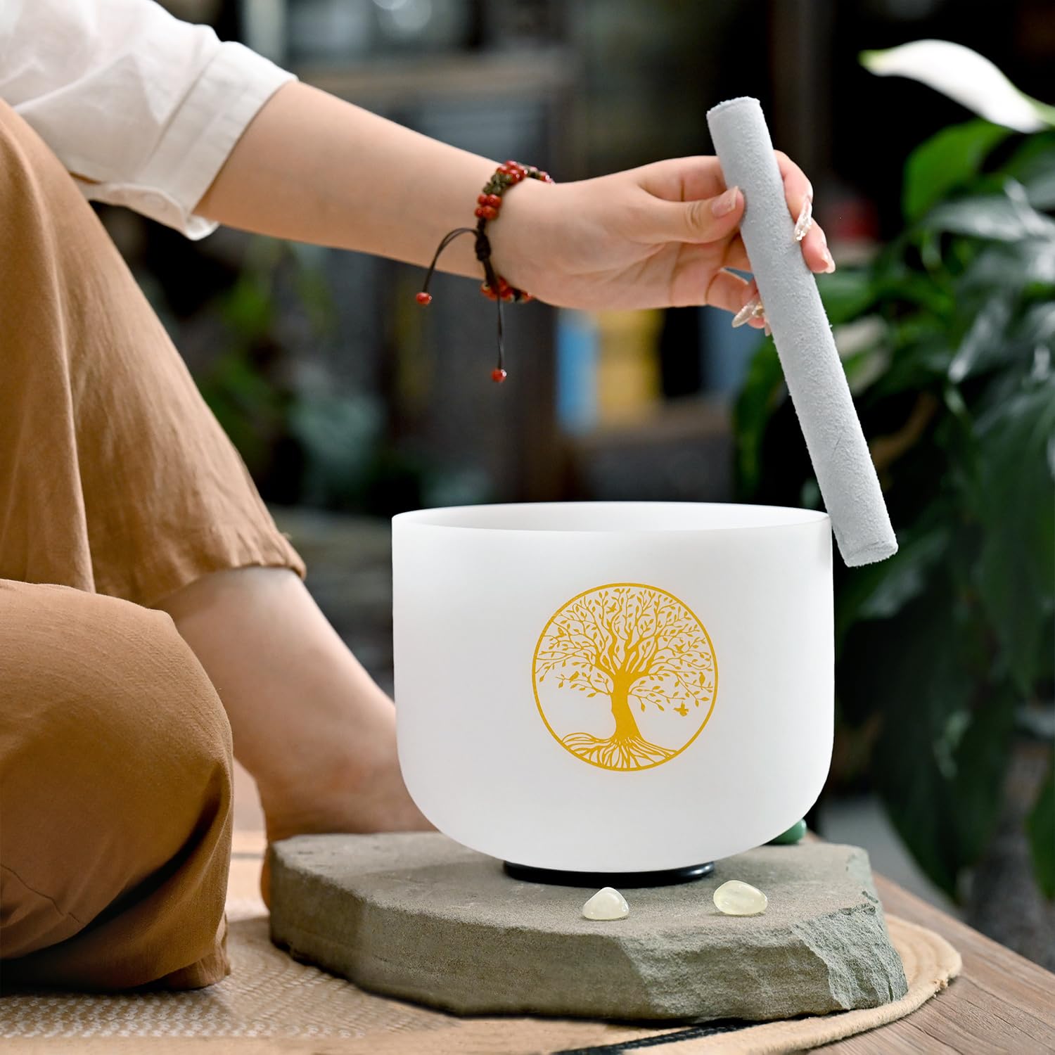 8 Inch 432Hz F Note Heart Chakra Crystal Singing Bowl - Frosted Quartz Tree of Life Sound Bowl with Suede Mallet & O-Ring for Meditation, Yoga, Reiki, Sound Therapy & Energy Healing - Perfect for Spiritual Healing, Chakra Balancing & Relaxation at Home or Studio