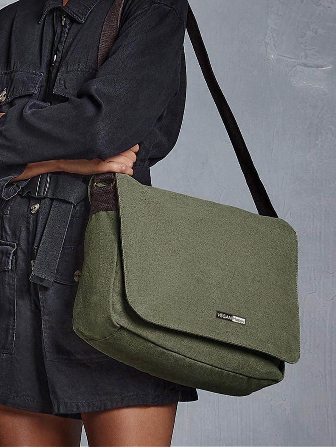 Vegan Canvas Messenger Bag for Women & Men | Eco-Friendly Crossbody Shoulder Bag in Multiple Colors | Perfect for Work, Travel & Everyday Use
