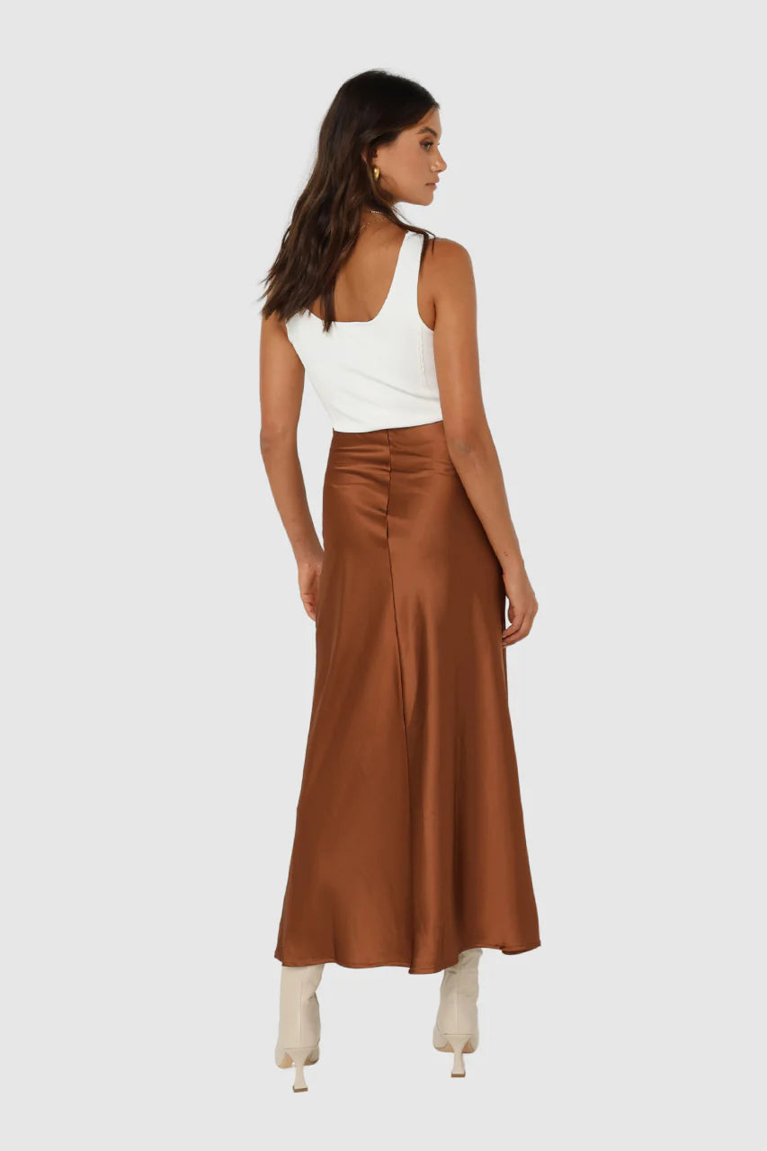 Layla Midi Skirt for Women - Flowy A-Line Knee Length Skirt with Pockets | Perfect for Work, Date Night & Summer Outfits
