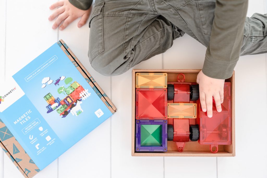 Connetix Magnetic Tiles Rainbow Motion 24 Piece Set - STEM Educational Building Toys for Kids, Perfect for Creative Play & Learning Activities
