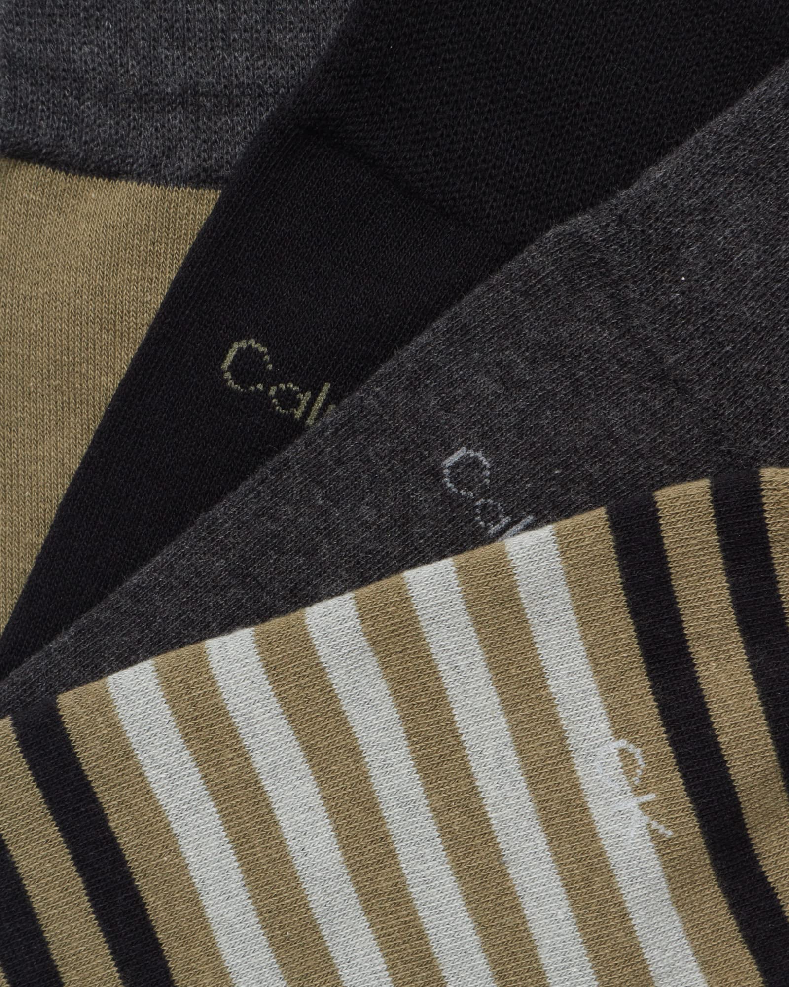Calvin Klein Men's Dress Socks - 4 Pack Cotton Blend Crew Socks with Stylish Patterns for Business & Formal Wear - Perfect for Office, Weddings & Special Occasions