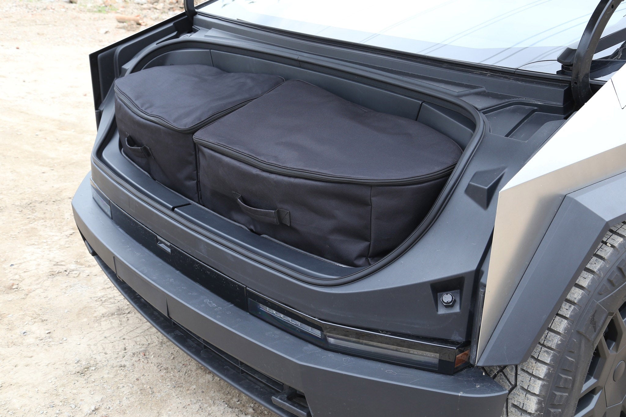 Premium Custom Fit Insulated Front Trunk Bag Set for Tesla Cybertruck - Waterproof Storage Organizer for Camping, Road Trips & Outdoor Adventures