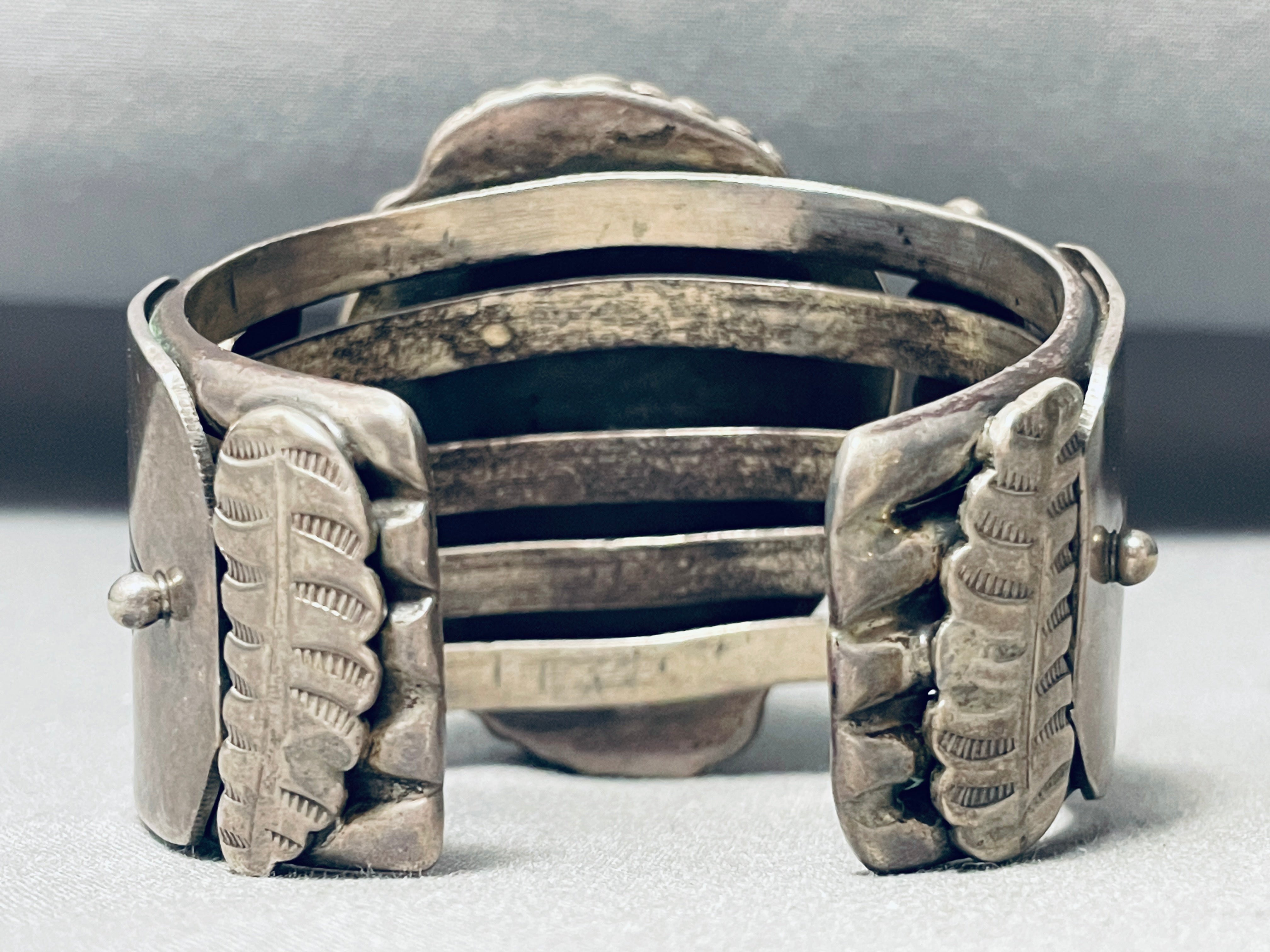 138g 50-Year-Old Vintage Navajo Turquoise Sterling Silver Bracelet - Authentic Native American Handmade Jewelry for Women, Boho Fashion & Special Occasions