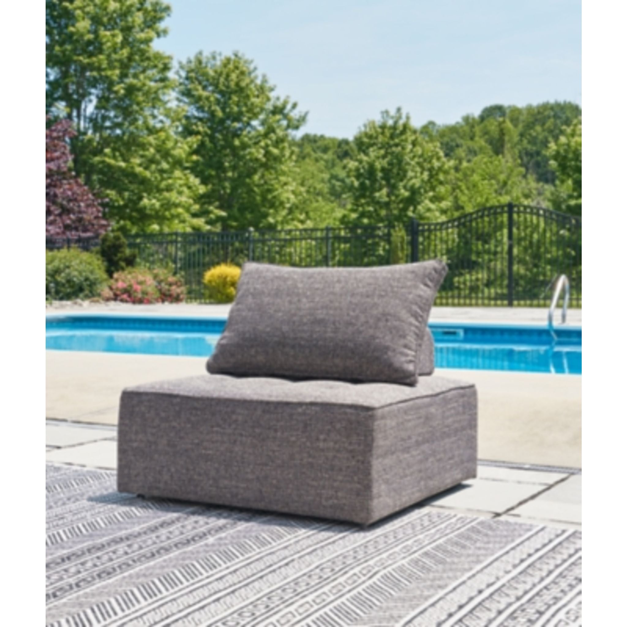 Bree Zee 7-Piece Modular Outdoor Patio Furniture Set - Brown Wicker Sectional Sofa for Garden, Poolside & Backyard Relaxation
