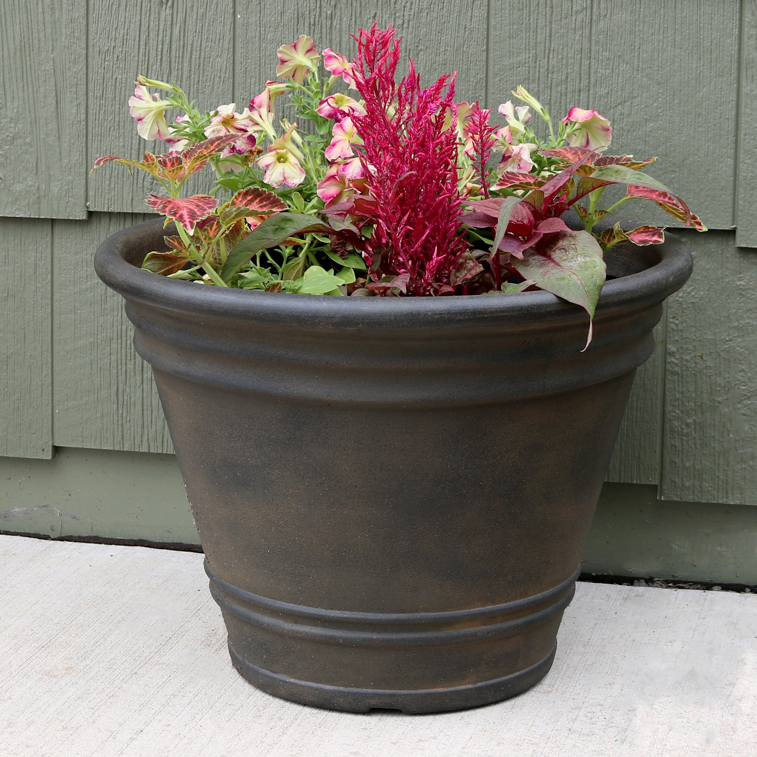 Sunnydaze Franklin Polyresin Outdoor Flowerpot Planter - Decorative Garden Pot for Plants, Flowers & Herbs - Perfect for Patio, Balcony & Backyard Decor