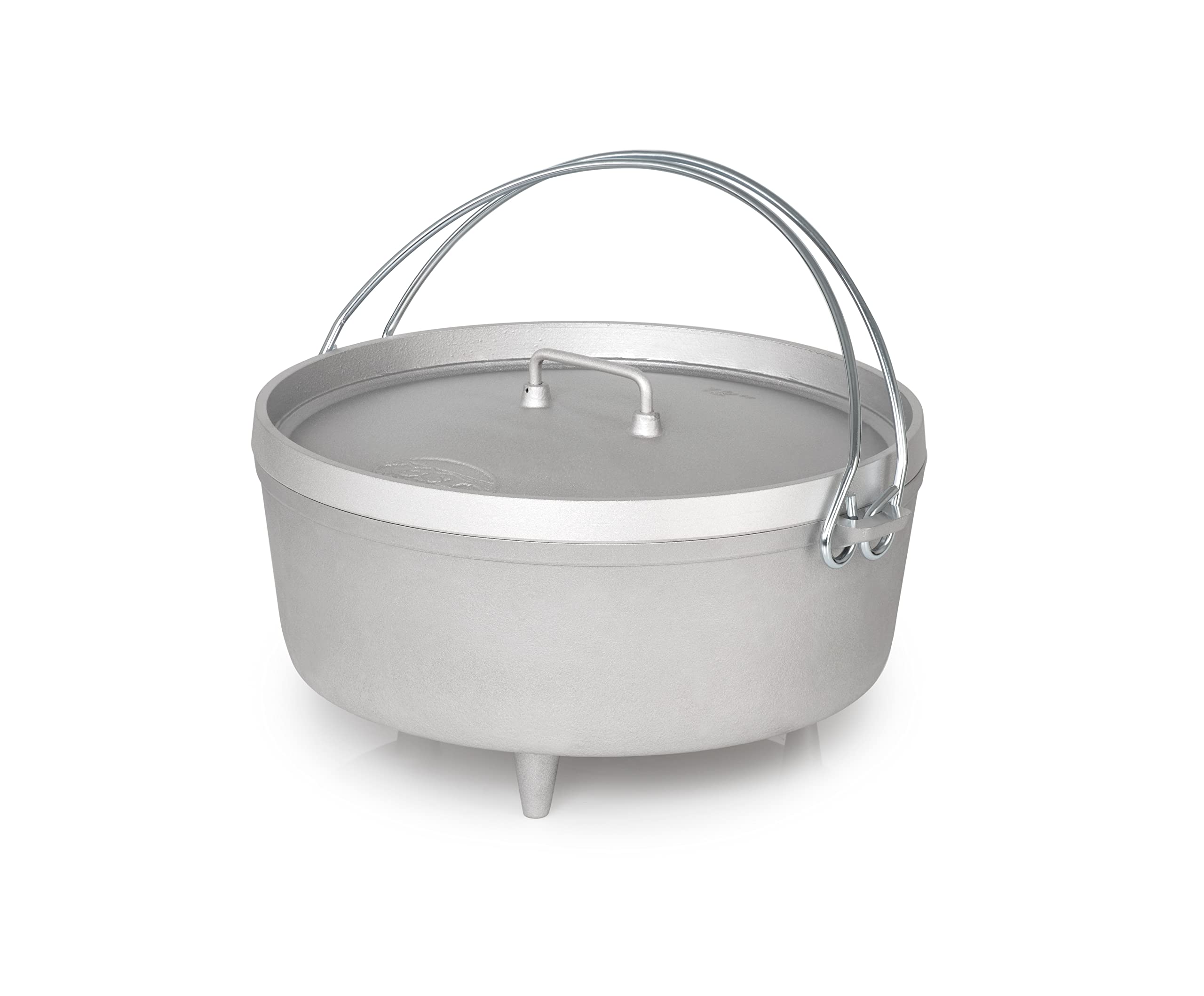 GSI Outdoors 12-Inch Aluminum Dutch Oven with Fixed Legs - Perfect for Camping, Backpacking, Cabin Cooking & Home Kitchen Use | Heavy Duty Outdoor Cookware for Baking, Stewing & Roasting Over Campfire or Stove