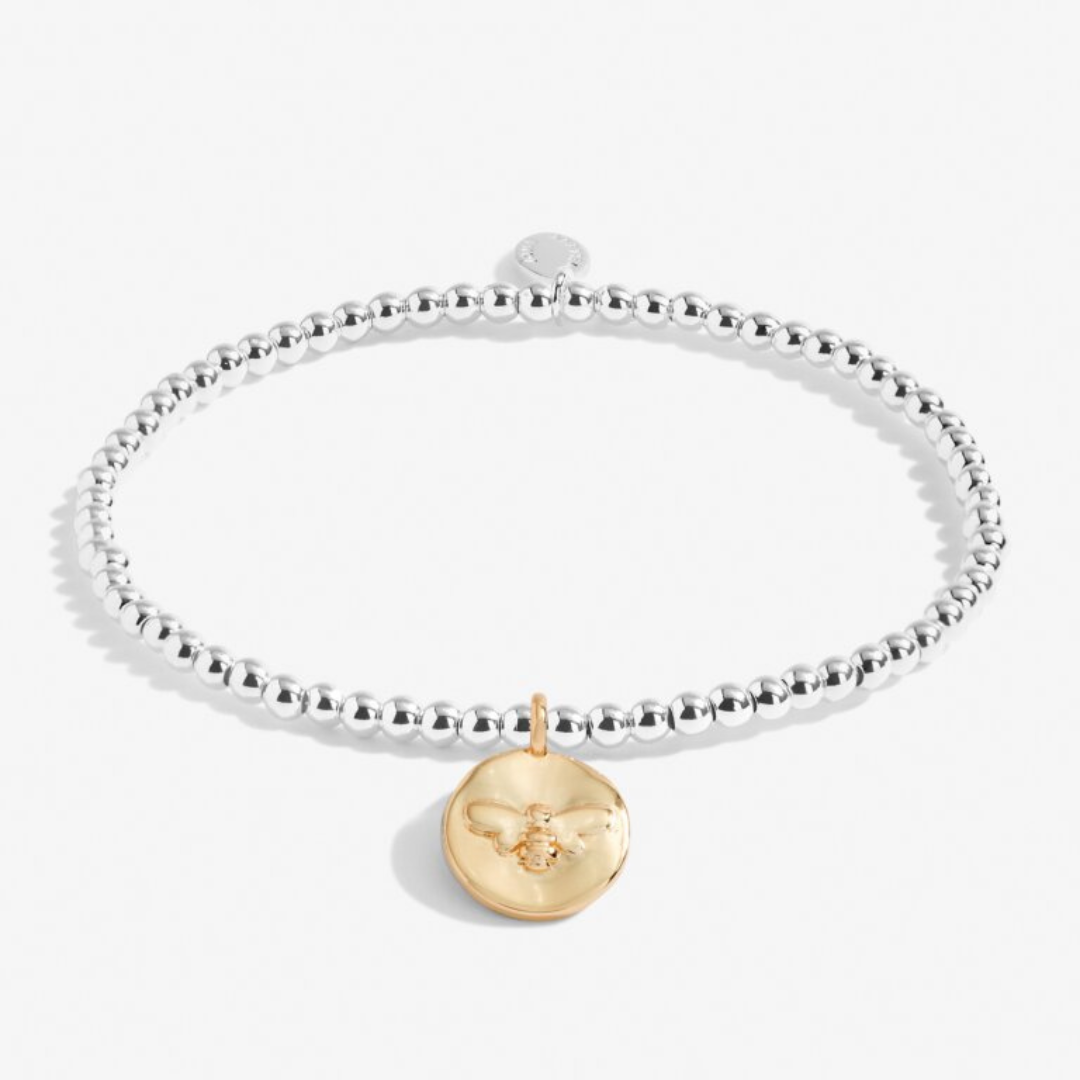 Joma Jewellery Bee Charm Bracelet - Lucky Bee Bracelet for Women, Dainty Gold Bee Jewelry, Cute Bee Pendant for Everyday Wear, Perfect Gift for Birthday, Anniversary & Friendship