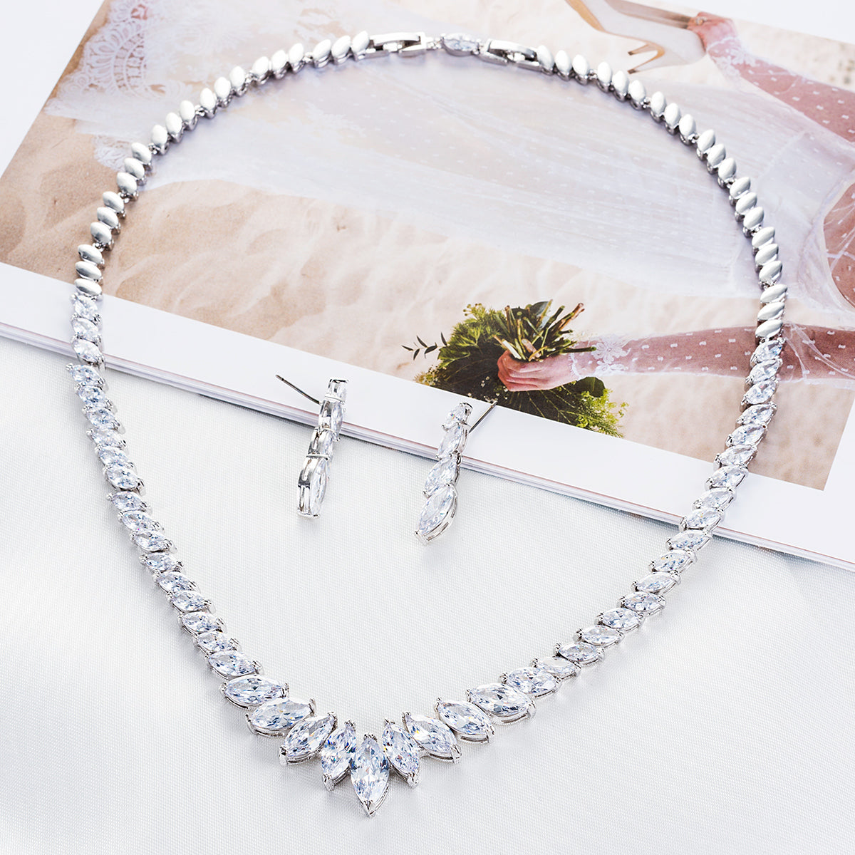 5-Piece Cubic Zirconia Wedding Jewelry Set - Bridal Necklace & Earrings with Sparkling Crystals for Bride, Bridesmaids & Formal Occasions (CN10135)