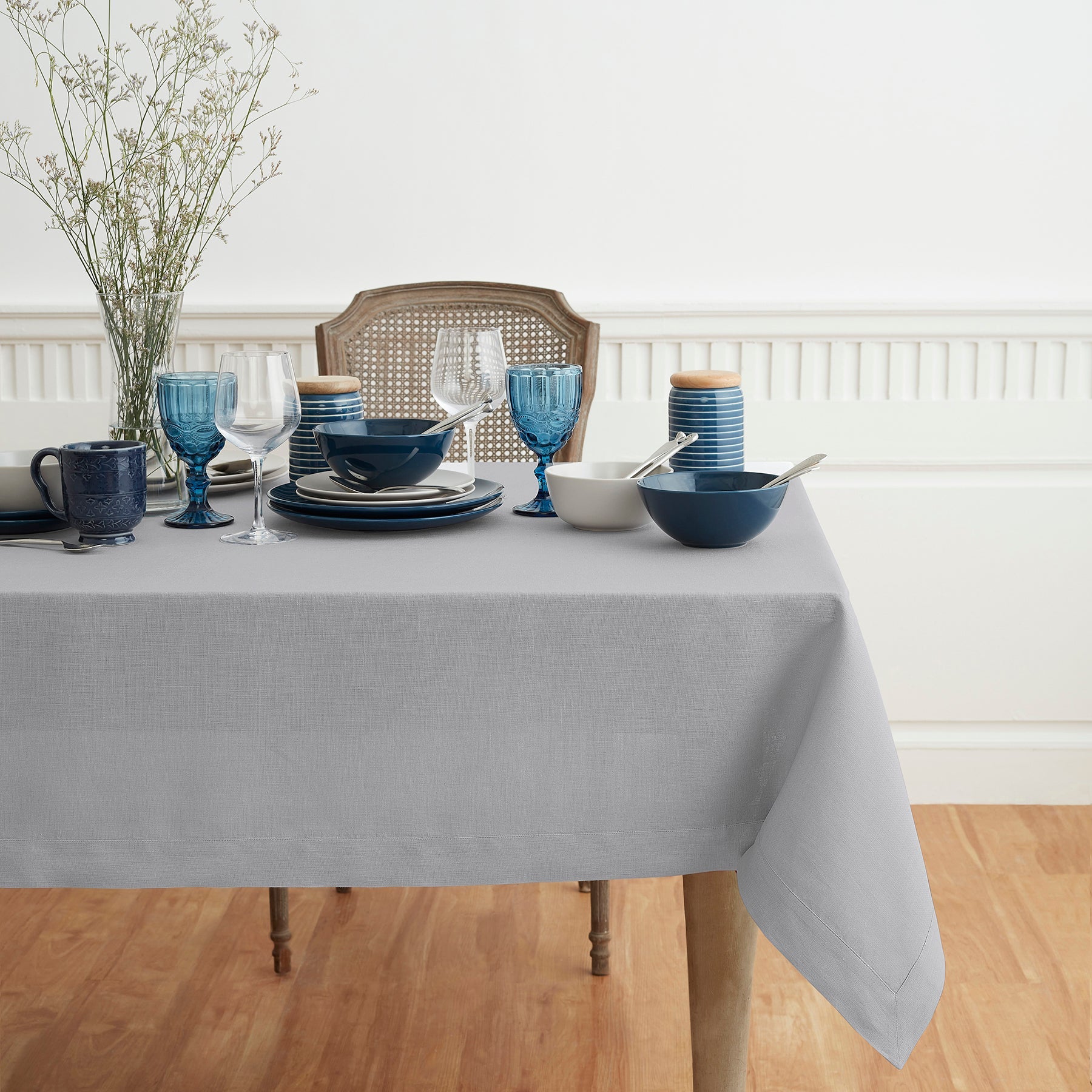 Premium Extra Large Fete Tablecloth - Waterproof & Stain-Resistant for Outdoor Parties, Weddings, and Events