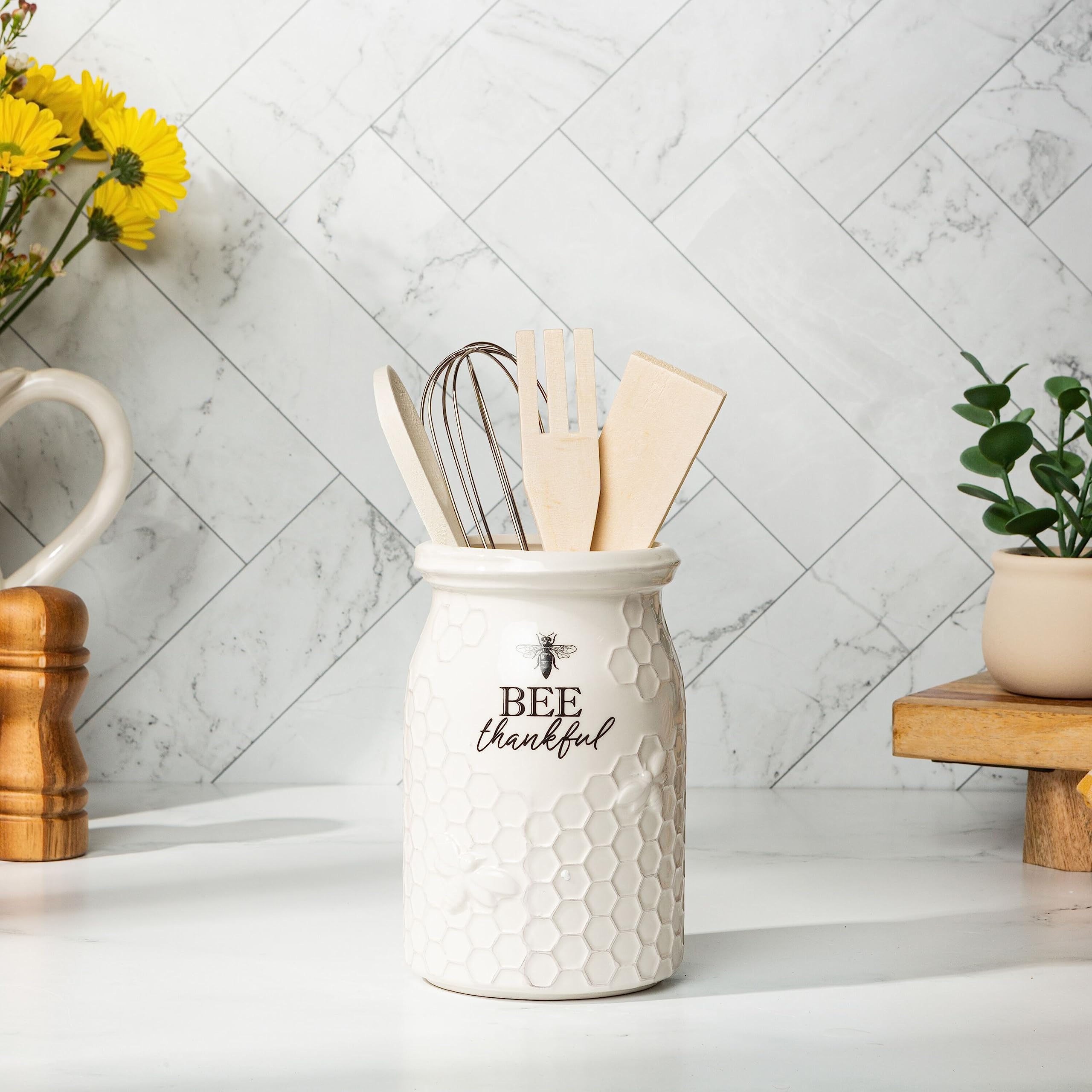 Young's Inc. Ceramic Utensil Holder for Kitchen Countertop - Large Wooden Cooking Tools Organizer with 3 Utensils - Perfect for Spoons, Spatulas & Flatware Storage - Bee Thankful Design - Ideal for Farmhouse, Modern & Rustic Kitchens