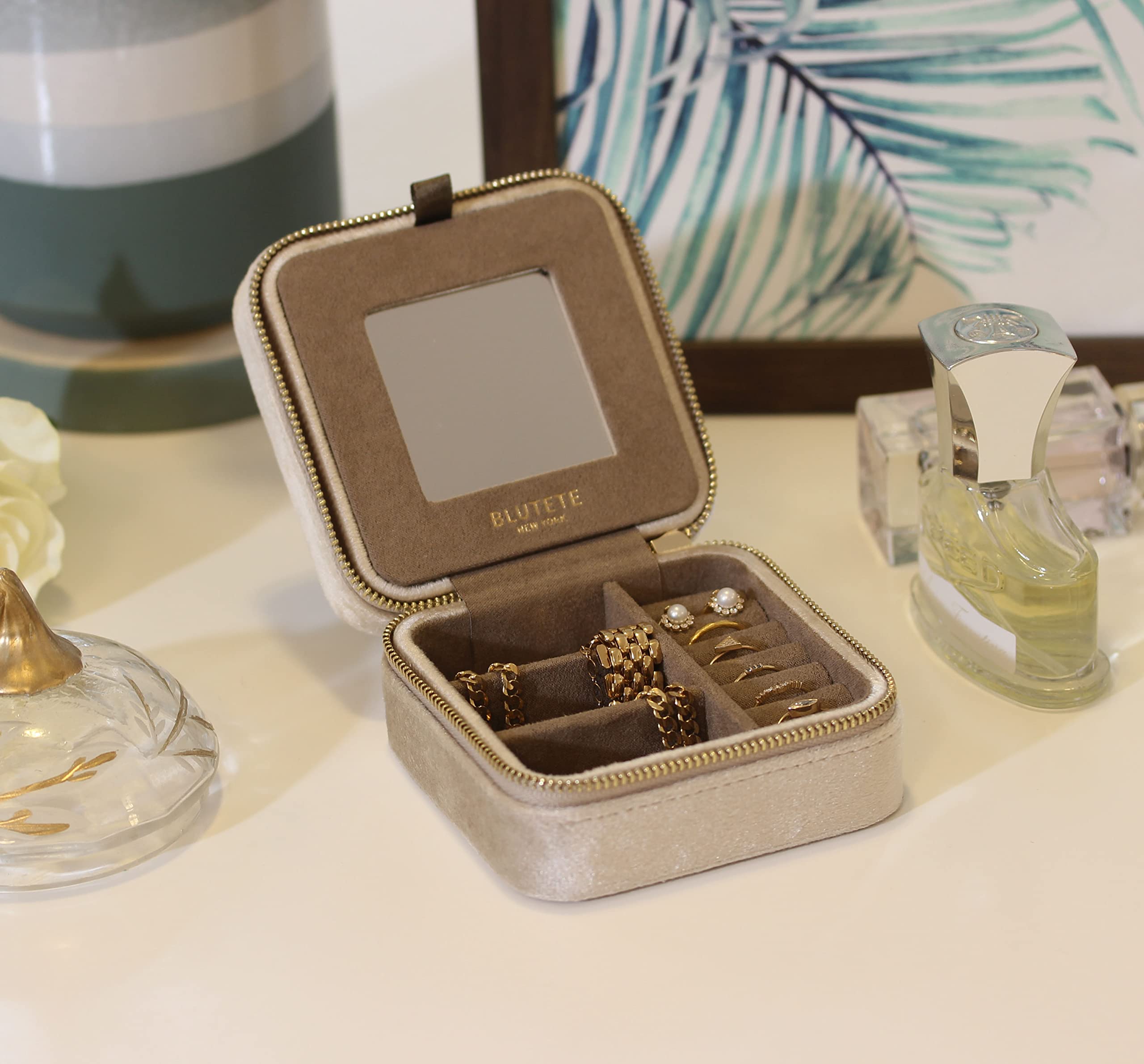 BLUETTE Velvet Travel Jewelry Organizer Box with Mirror - Portable Ring Earrings Necklace Storage Case for Women (Champagne) | Perfect for Vacation, Business Trips & Daily Use