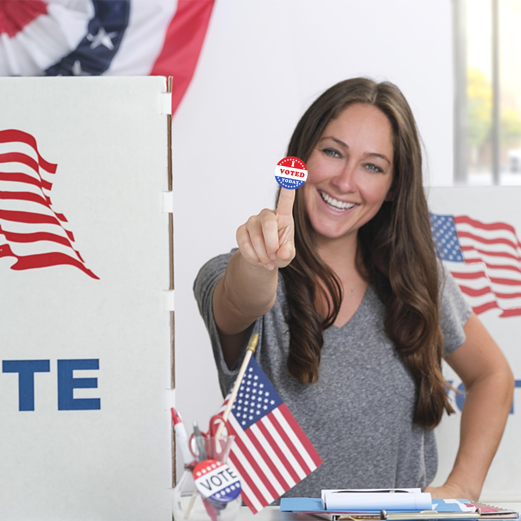 500 I Voted Today Stickers with American Flag - 1.5 Inch Patriotic Election Stickers (10 Rolls) - Perfect for Voting Campaigns, Polling Stations & Political Events