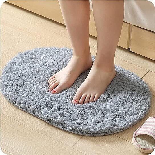 Non-Slip Oval Bath Mat - Soft Absorbent Bathroom Rug for Shower & Tub - Perfect for Bathroom Safety & Comfort - Home Spa & Luxury Bathroom Decor