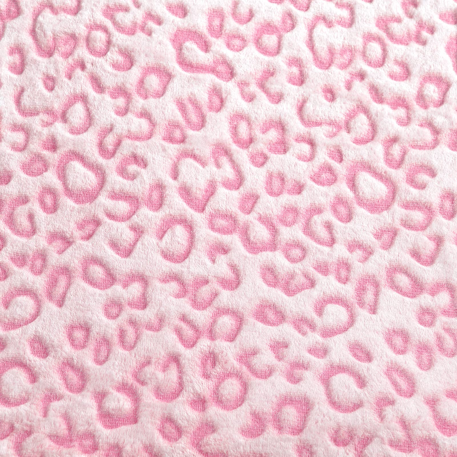 Premium Leopard Print Fleece Throw Blanket - Ultra Soft Lightweight Microfiber Plush for Couch, Sofa & Bed - Cozy Warm King Size (108x90 inches) in Pink - Perfect for Home Decor, Winter Snuggling & Gift Giving