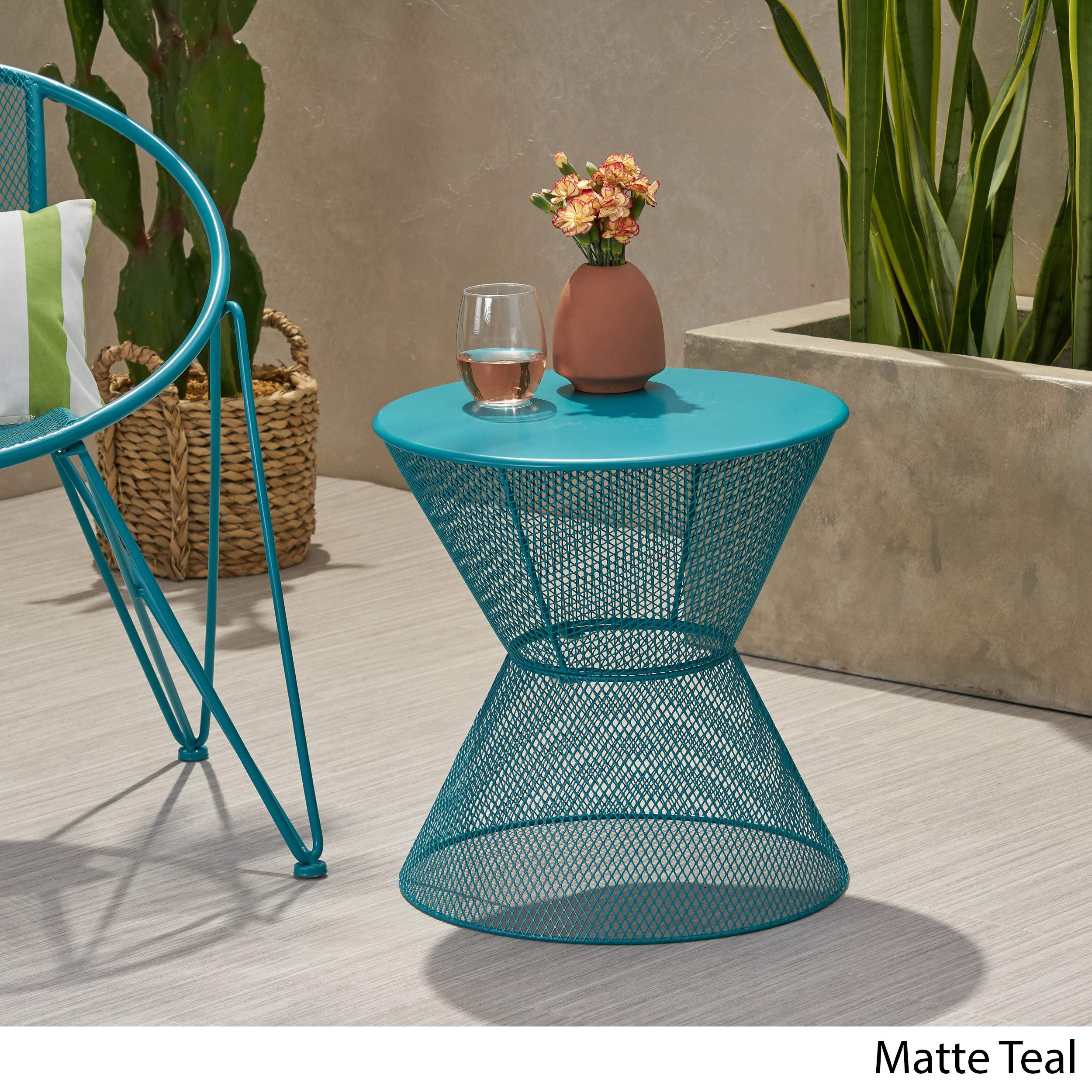Modern Outdoor Iron Side Table - Matte Teal Finish, Durable Patio Furniture for Poolside, Garden, or Balcony Decor