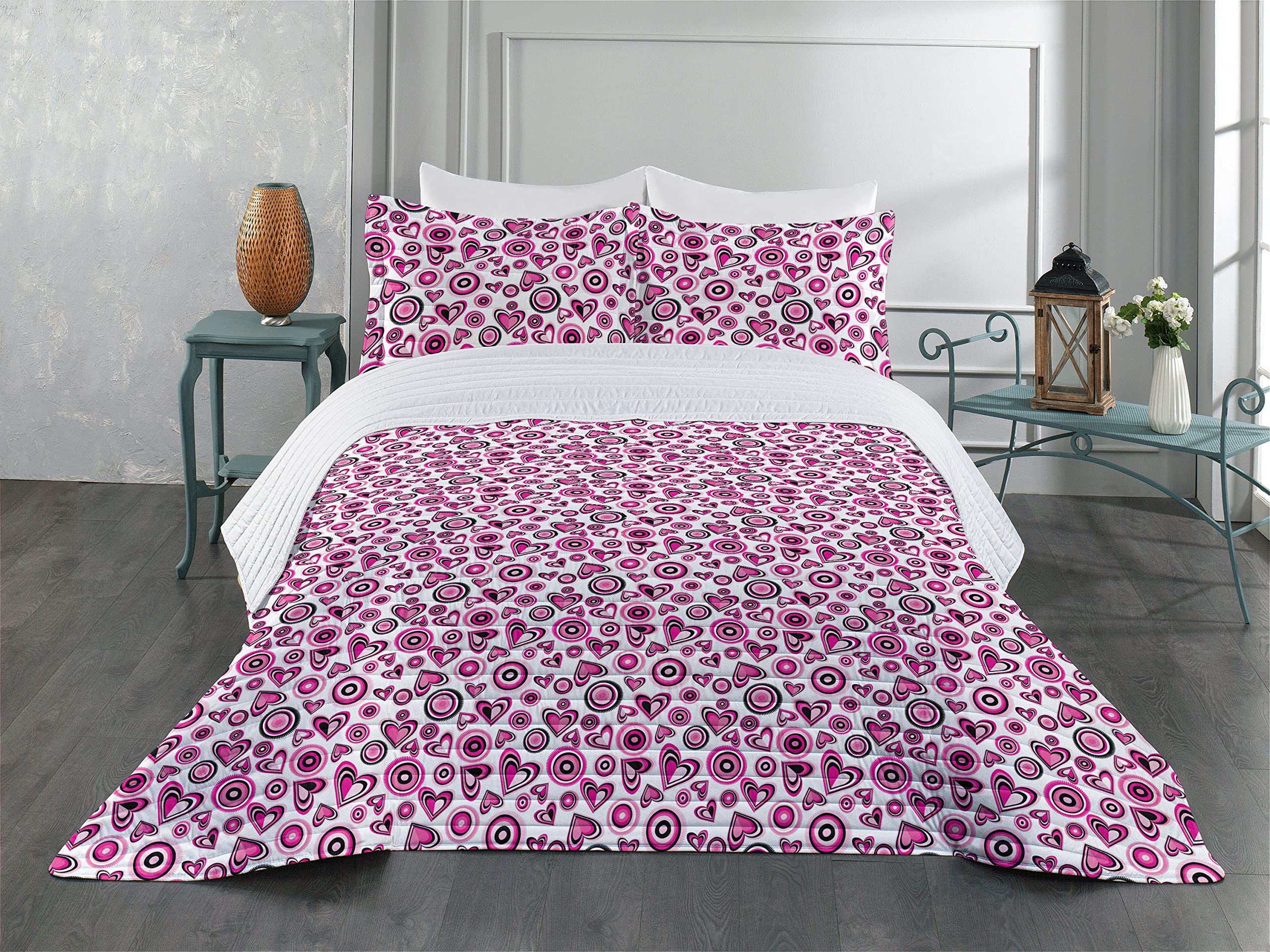 Ambesonne Love Microfiber Bedspread Set - King Size Pink Hearts & Circles Doodle Floral Design with Pillow Shams & Comforter | Soft Romantic Bedding in Pink Black White | Perfect for Valentine's Day, Anniversary Gifts & Master Bedroom Decor