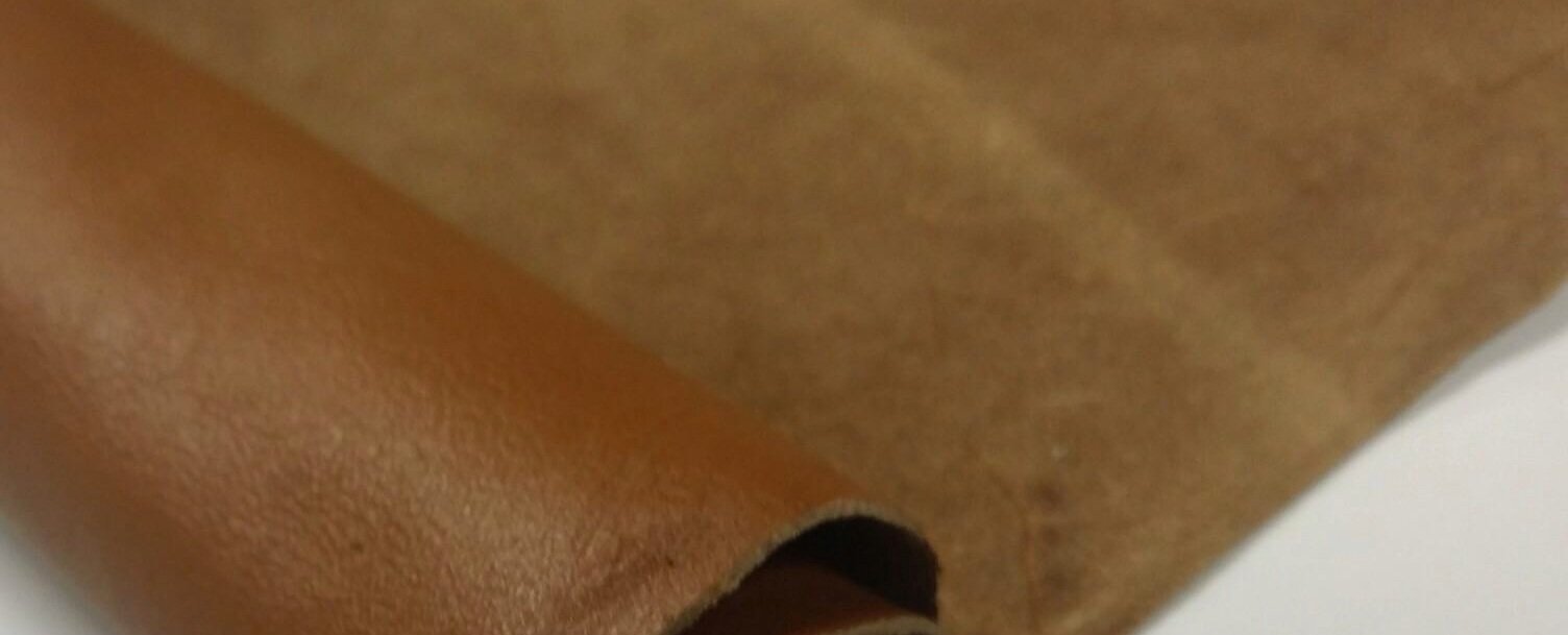 Premium REED Leather Hides - 100 Sq Ft Whiskey Brown Cowhides for DIY Crafts, Furniture Upholstery & Home Decor | Durable Natural Leather Skins for Handmade Bags, Belts & Leatherworking Projects