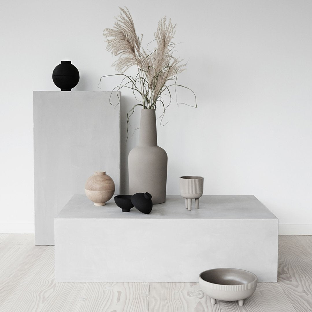 Kristina Dam Studio Bowl Set - Modern Ceramic Serving Bowls for Soup, Salad & Dessert - Perfect for Dining, Entertaining & Home Decor