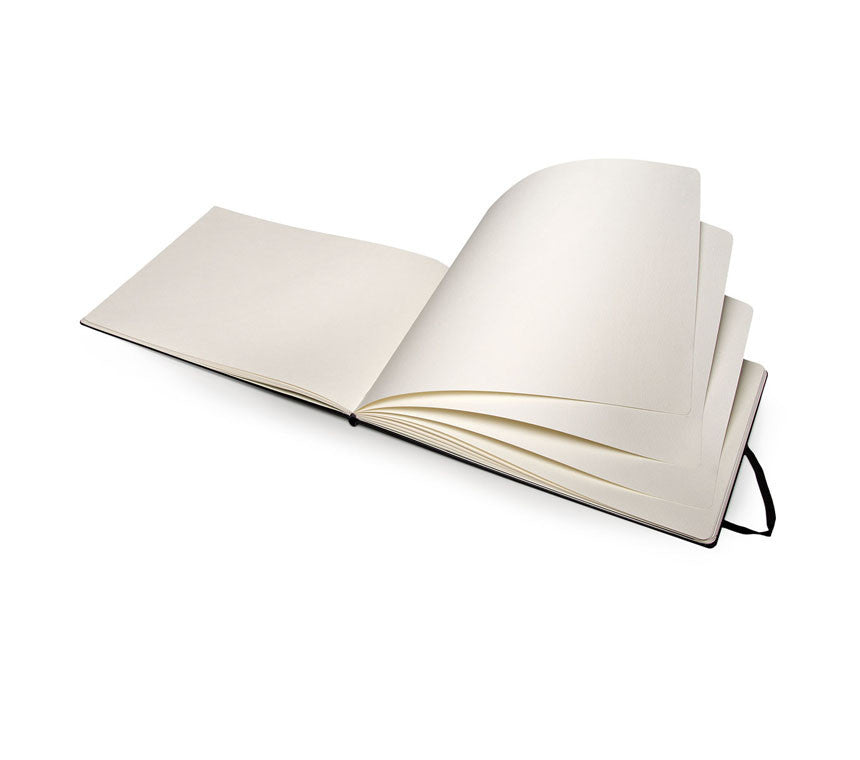 Moleskine Art Plus Watercolor Notebook - Hard Cover Sketchbook for Artists, Travelers & Journaling - Perfect for Painting, Drawing & Creative Projects