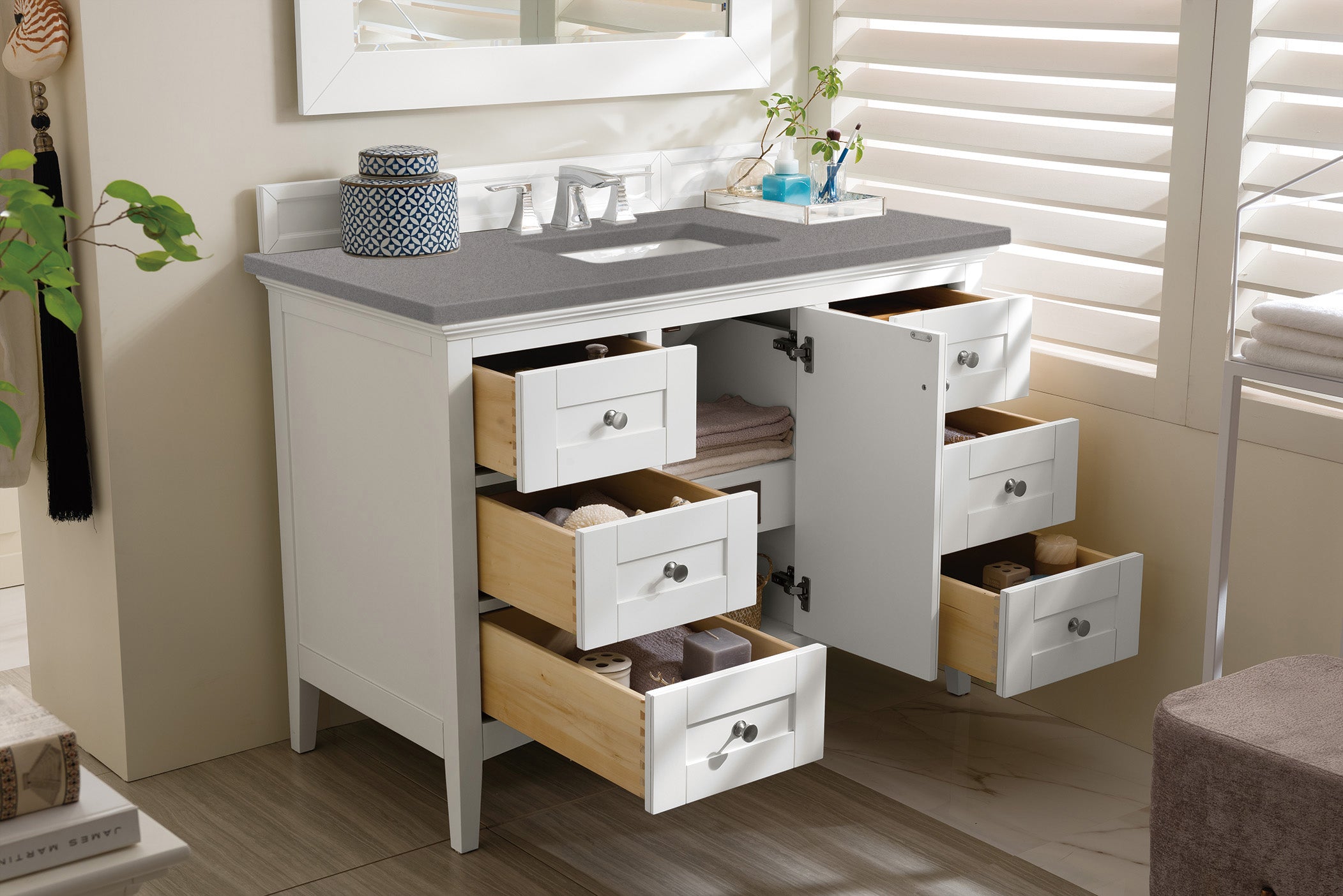Palisades 48 Inch Single Bathroom Vanity Set with 3CM Gray Expo Quartz Countertop in Bright White - Perfect for Modern Master Bathrooms and Guest Bath Remodels