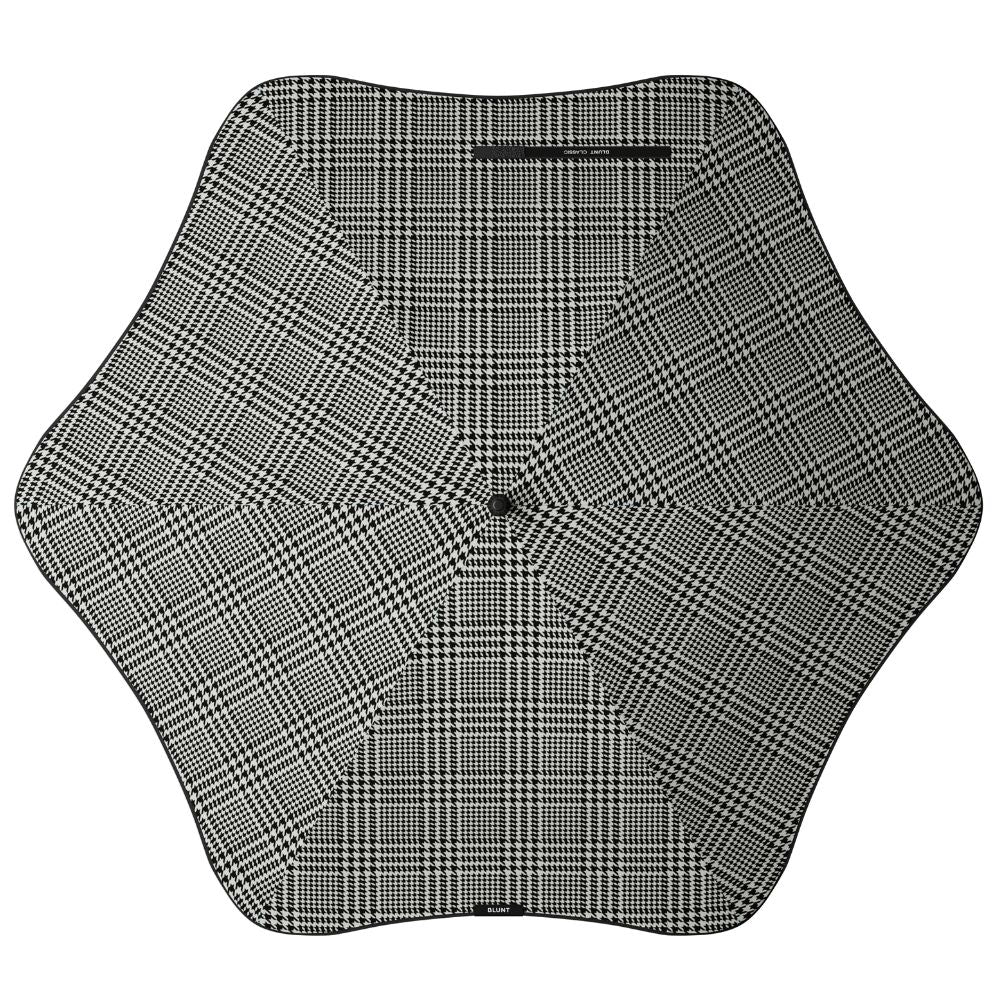 Premium Blunt Umbrella Classic - Windproof & Durable Travel Umbrella for Rainy Days - Perfect for Commuting, Outdoor Events & Travel Accessories