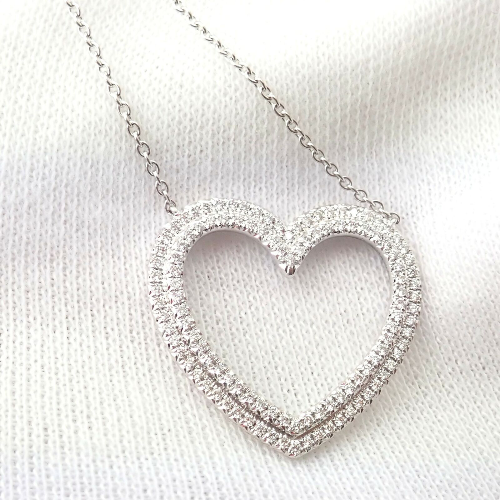 Authentic Tiffany & Co Platinum Diamond Heart Double Metro Pendant Necklace - Elegant Jewelry Gift for Women, Perfect for Anniversaries & Special Occasions