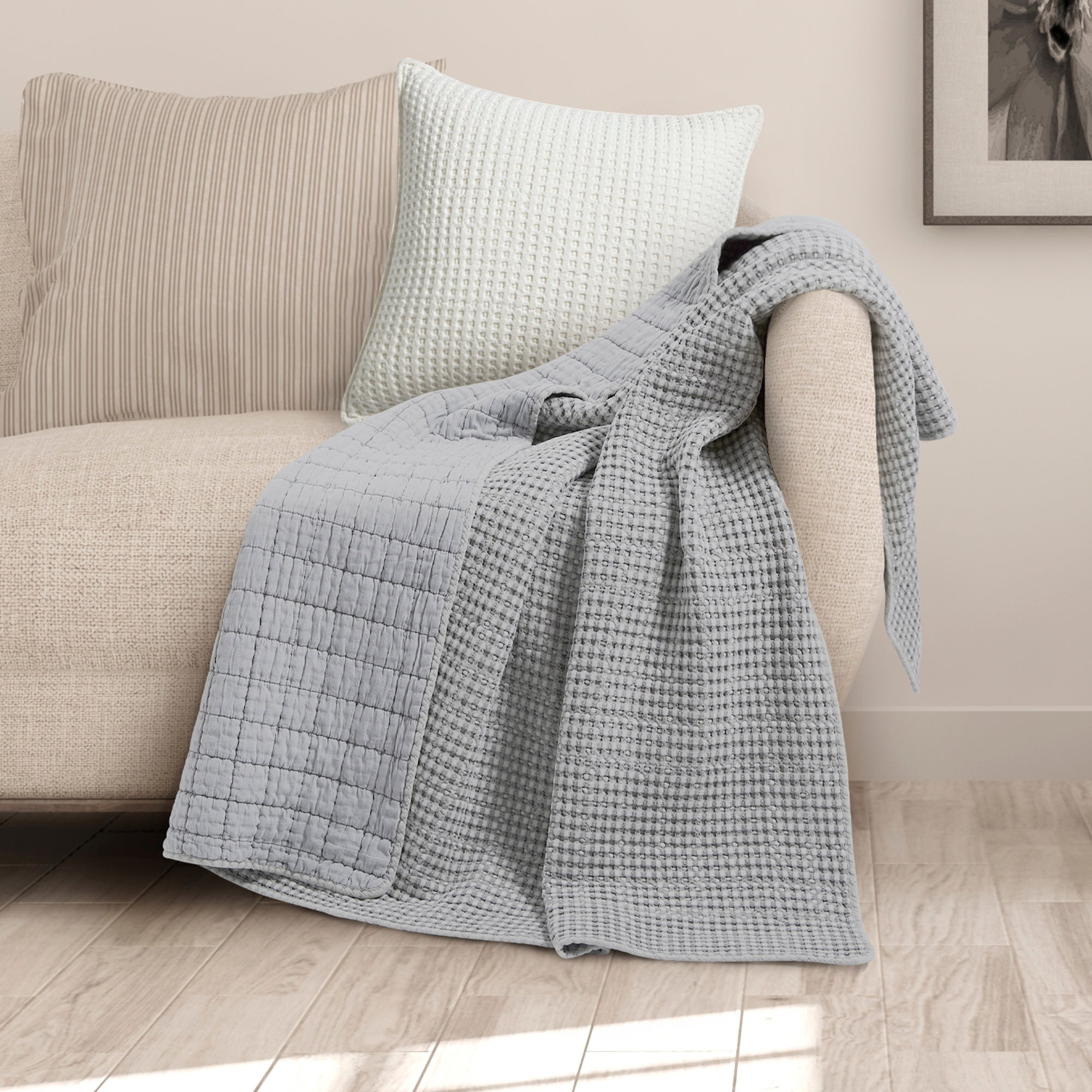 Soft Mills Waffle Quilted Throw Blanket - Cozy & Warm Bedding for Couch, Sofa, and Bed - Perfect for Winter Nights, Movie Time & Home Decor