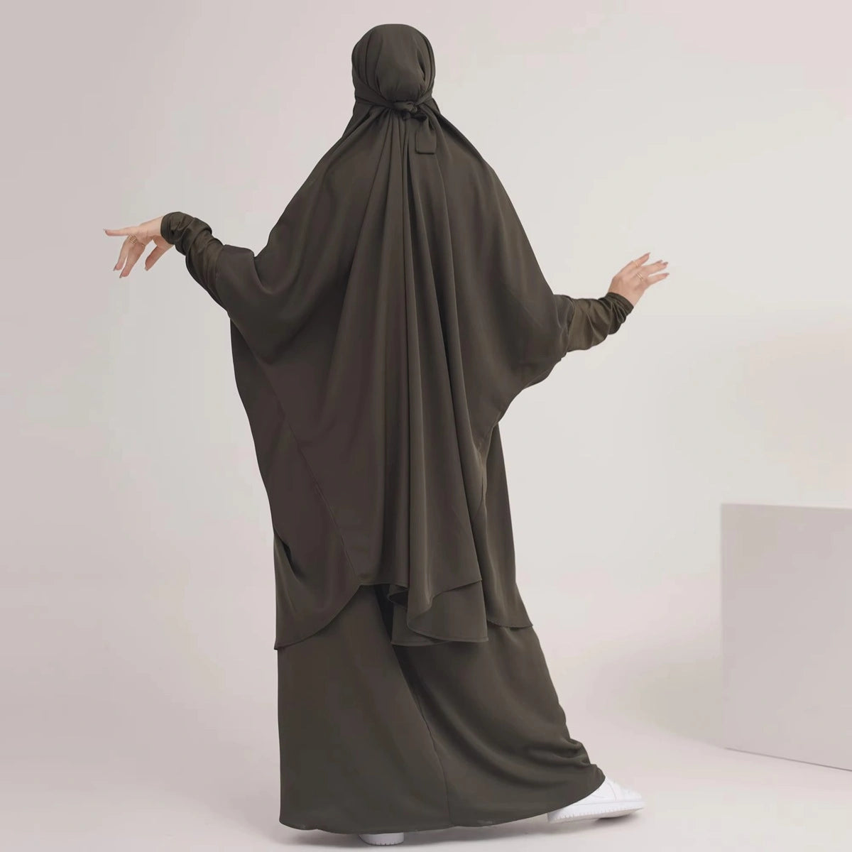 2-Piece Islamic Prayer Abaya Dress Set with Tops & Skirt - Modest Muslim Women's Jilbab Outfit for Prayer, Mosque & Daily Wear #25423