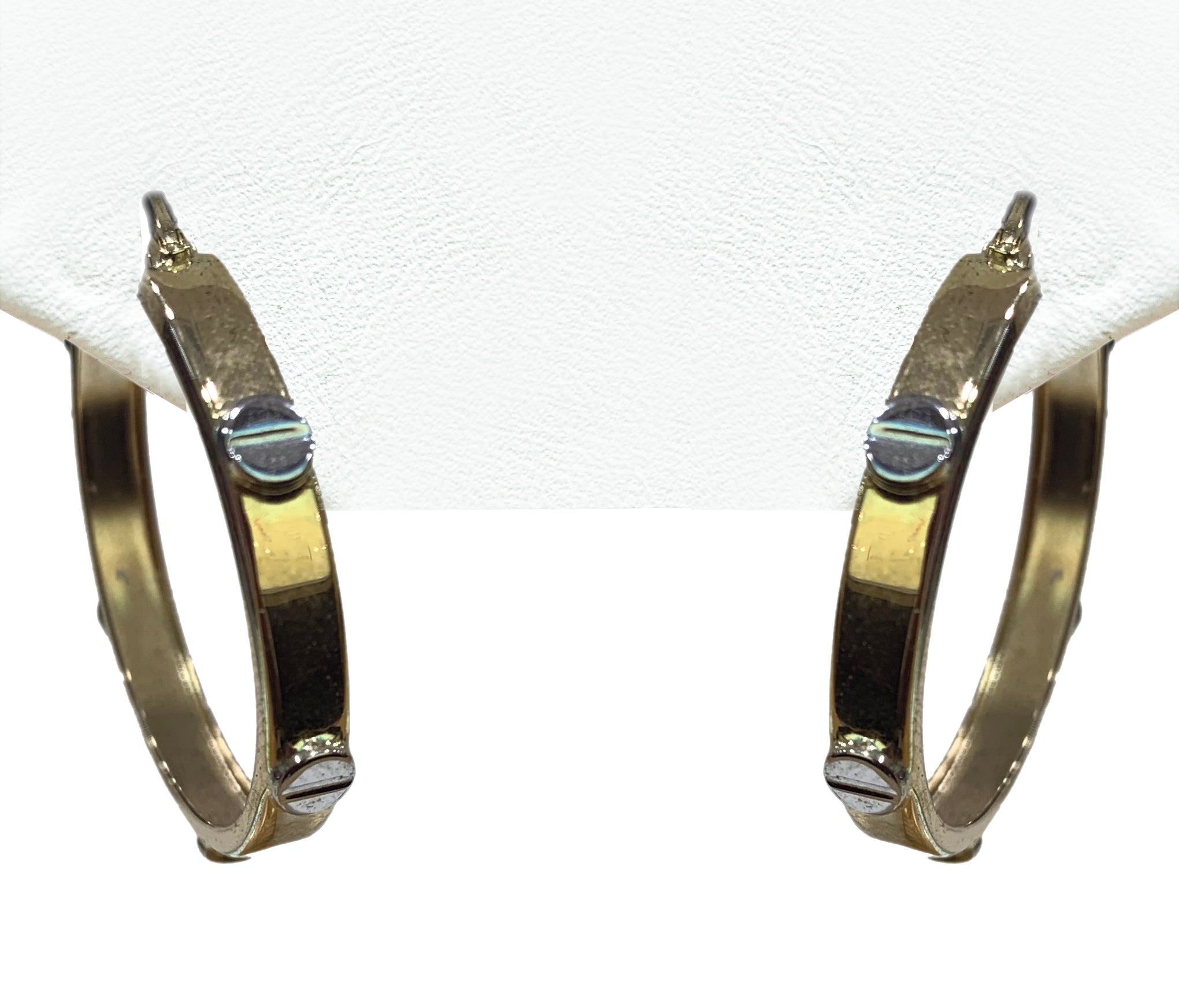 14K Gold Hoop Earrings for Women - Elegant 6mm Dainty Huggie Hoops - Perfect for Everyday Wear, Gifts & Special Occasions