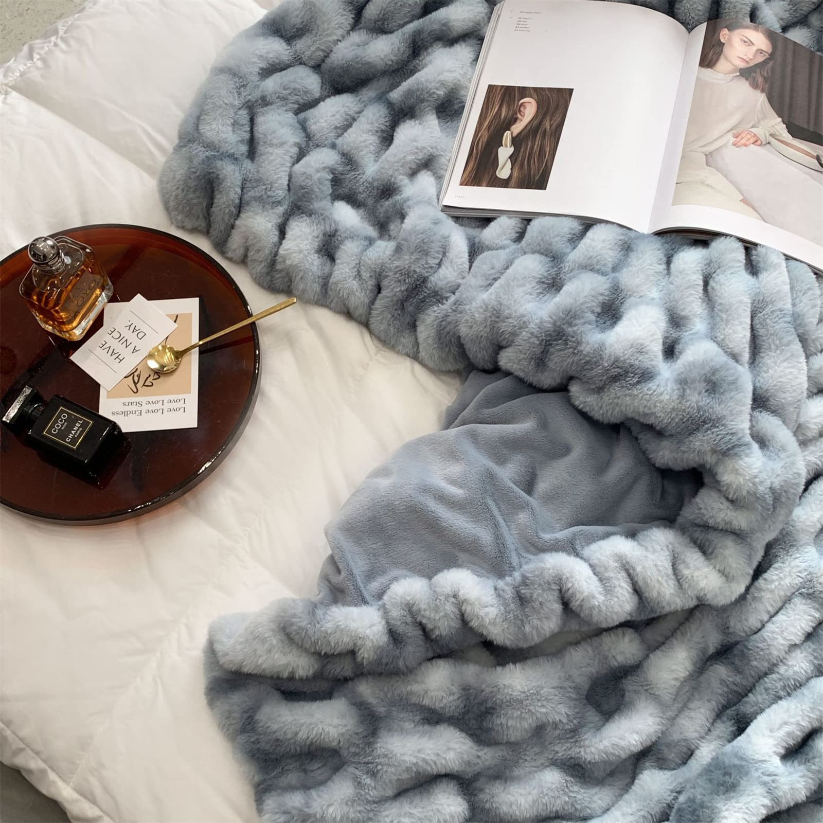Luxury Super Soft Faux Fur Throw Blanket - 59