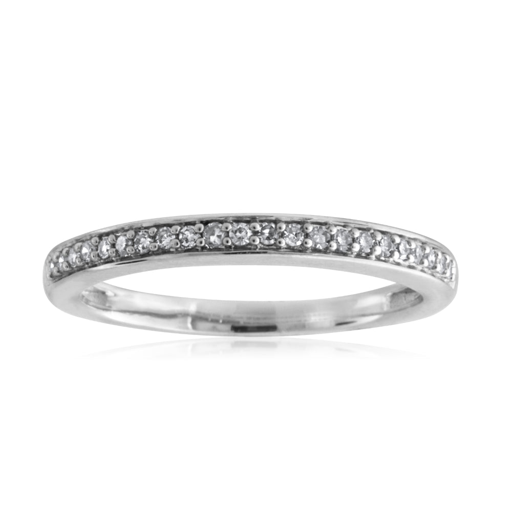 9ct White Gold Diamond Eternity Ring with 22 Brilliant Cut Diamonds - Perfect for Anniversaries, Weddings & Romantic Gift Giving
