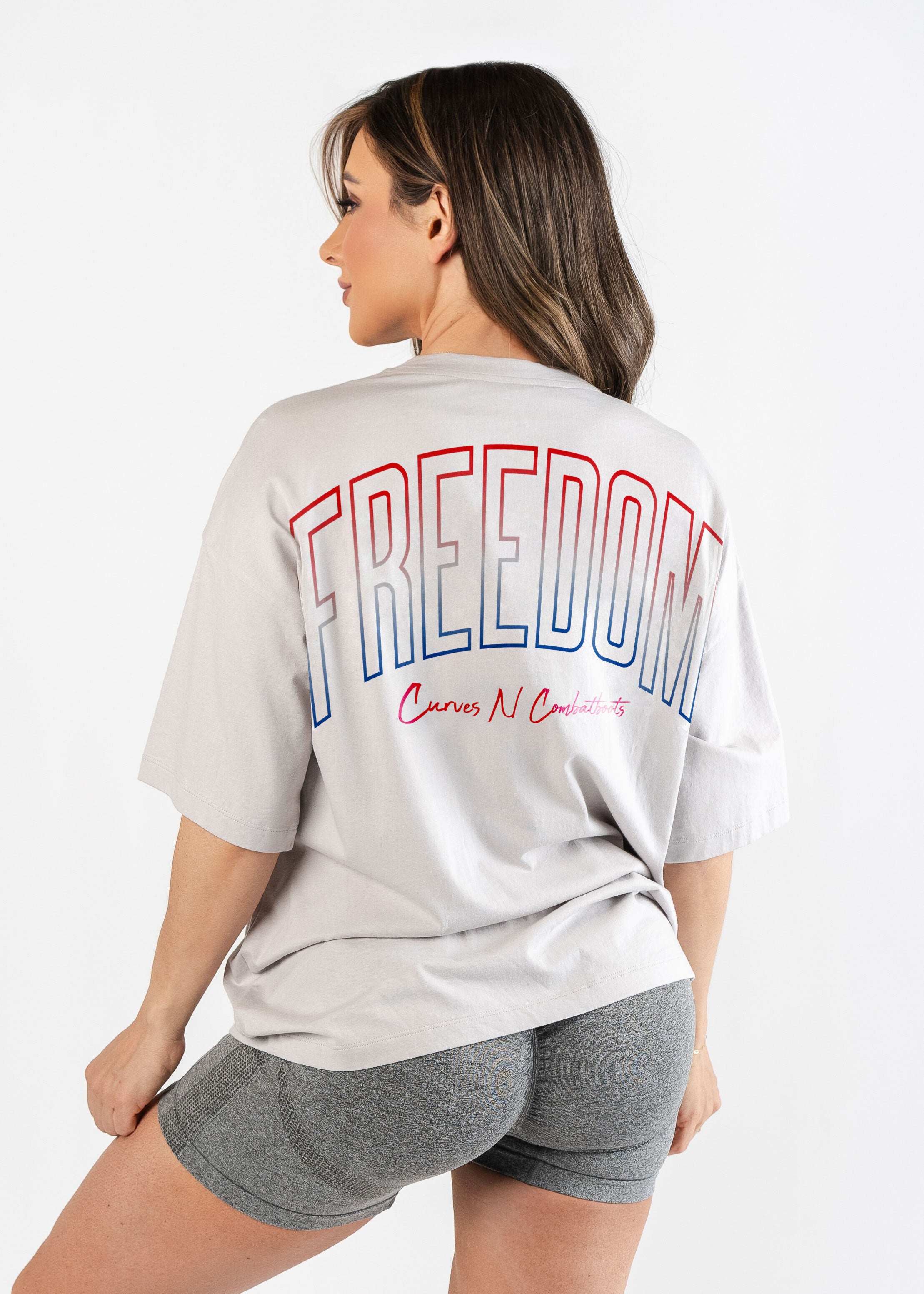 Oversized T-Shirt for Men & Women - Light Grey Freedom Print - Soft Cotton Comfort Fit - Casual Streetwear & Loungewear for Everyday Wear