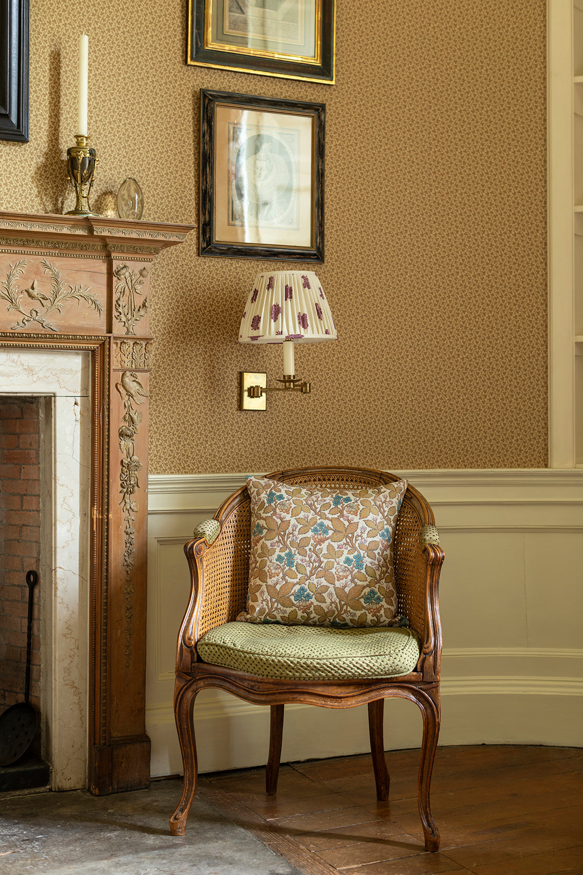 Clover Wallpaper in Ochre - Self-Adhesive Peel and Stick Wallpaper for Bedroom, Living Room, and Home Decor