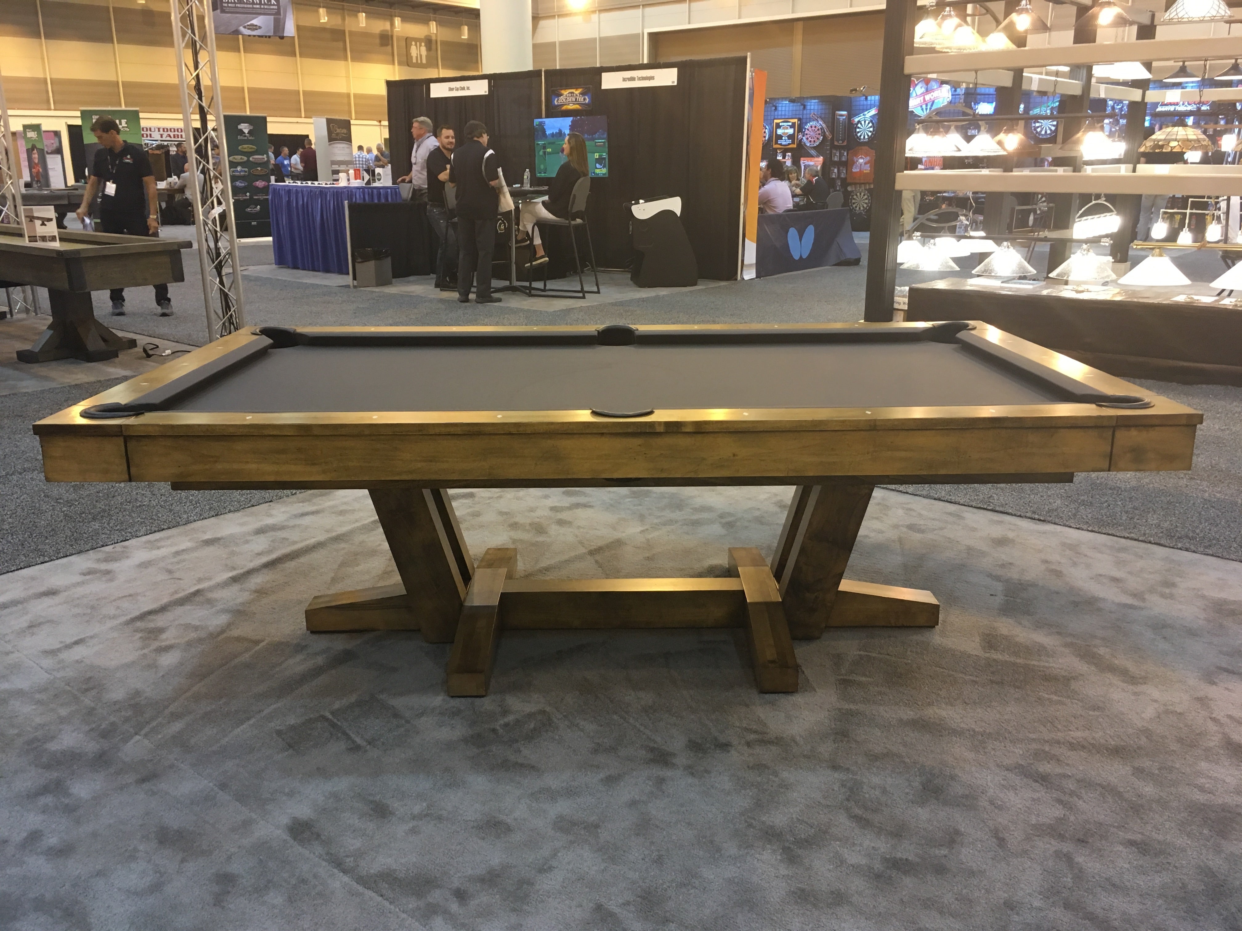 Premium California House Petaluma Pool Table - Professional 8ft Billiard Table for Game Room, Bar & Man Cave | Perfect for Home Entertainment & Sports Enthusiasts
