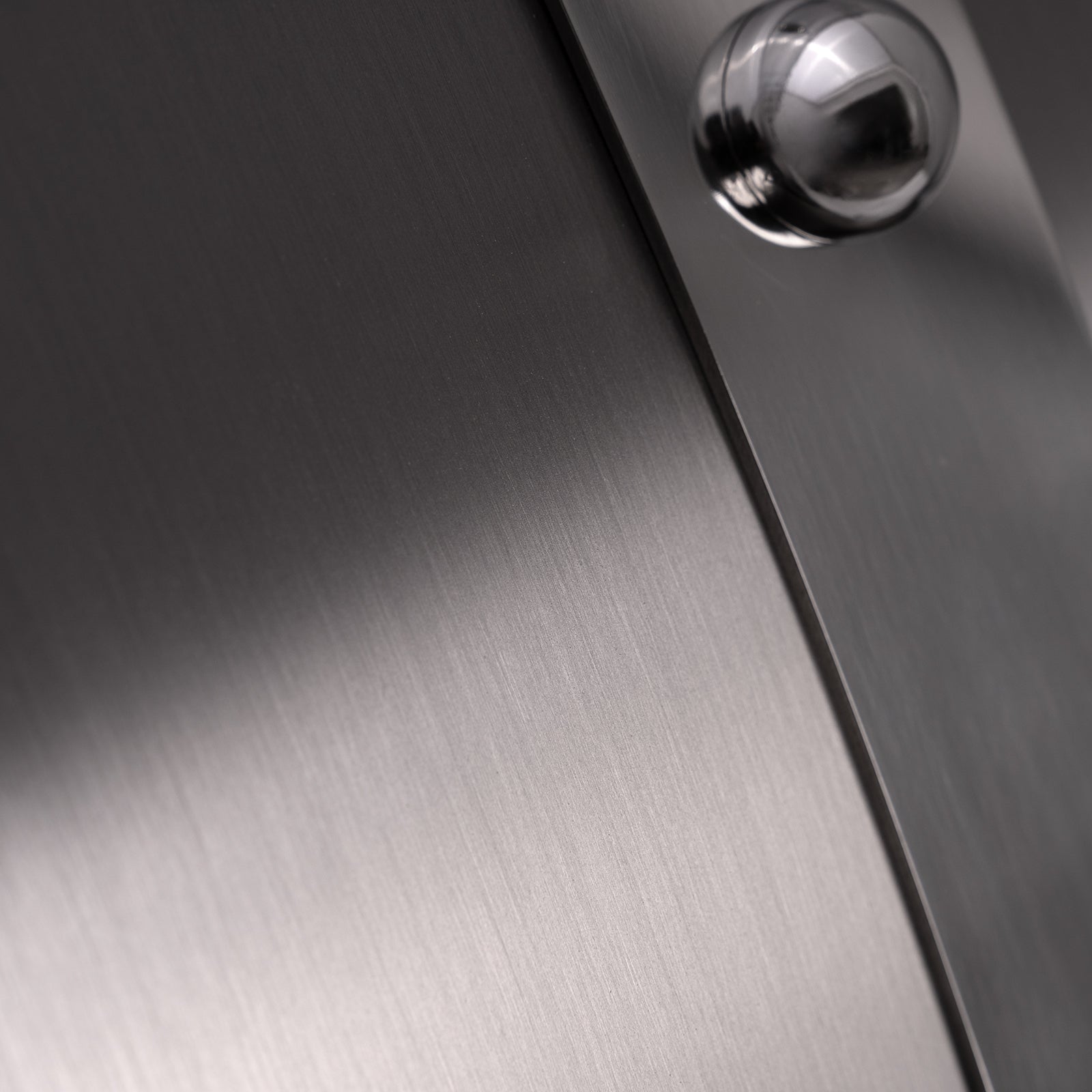Akicon AKH796BE Custom Handcrafted Stainless Steel Range Hood - Premium Kitchen Ventilation for Modern Homes & Restaurants