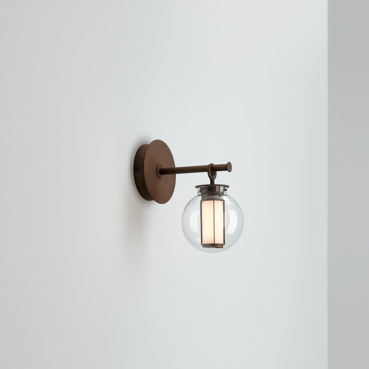 Bai A Di Di Wall Lamp - Modern LED Sconce Light for Bedroom, Living Room, Hallway - Dimmable & Energy Efficient Home Decor Lighting