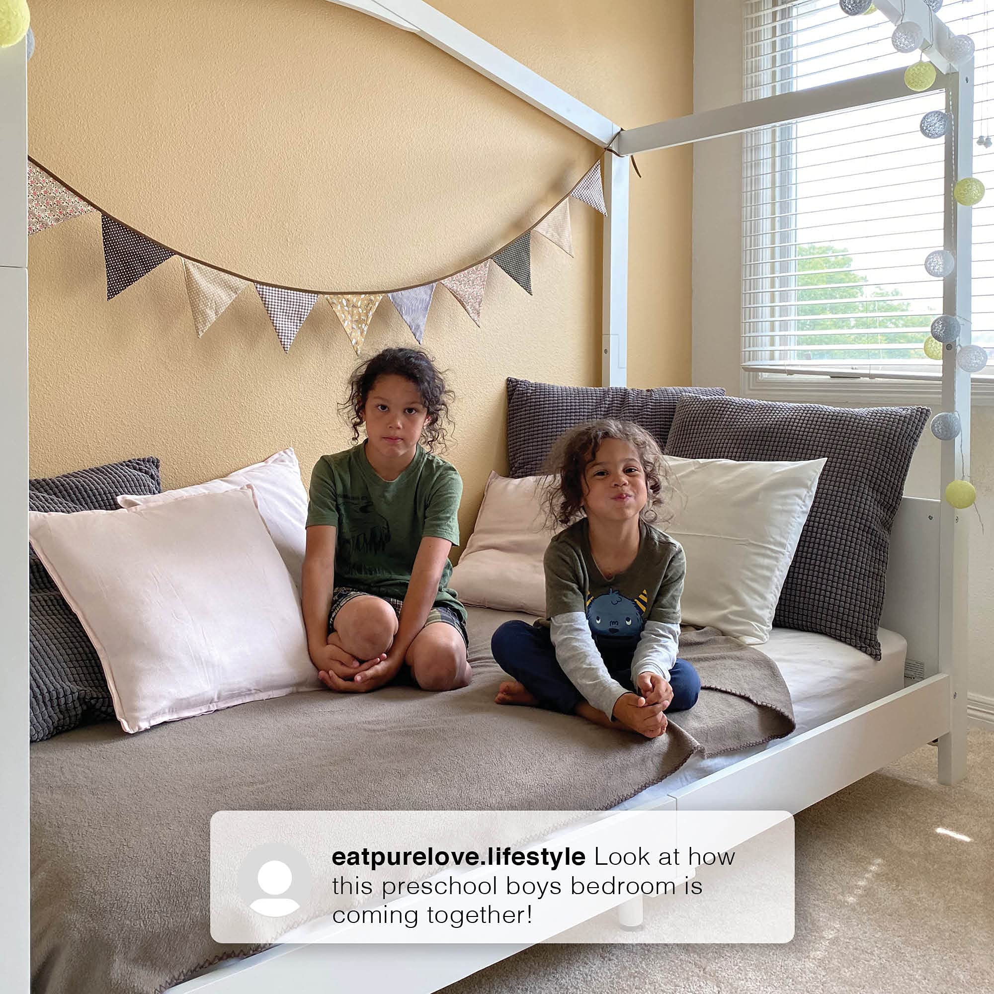 Delta Children Poppy House Wood Twin Bed - No Box Spring Needed, Blush Pink Platform Bed Frame for Kids & Teens | Perfect for Small Bedrooms, Guest Rooms & Dorm Decor