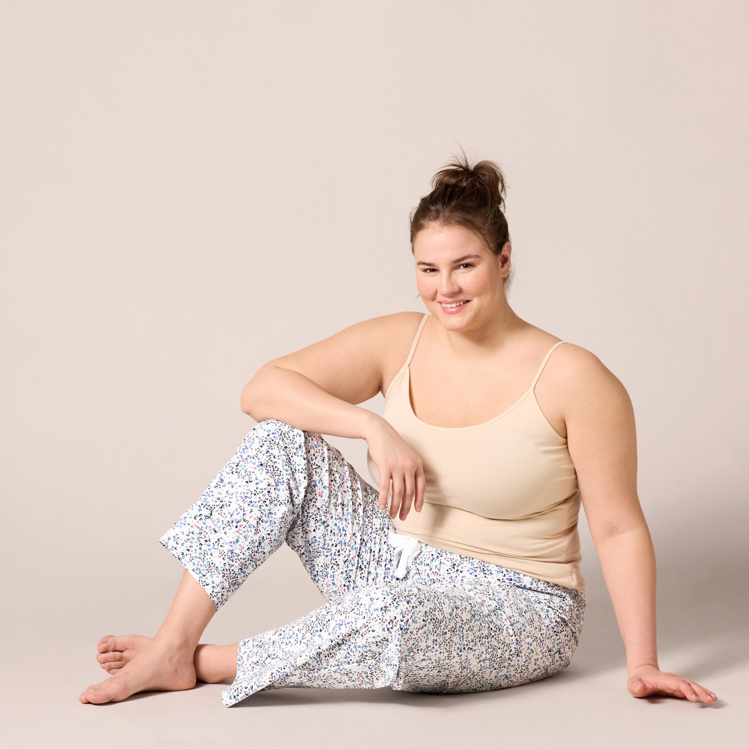 Amazon Essentials Women's Poplin Sleep Pants - Soft & Breathable Lounge Pajama Bottoms for Comfortable Nightwear & Relaxing at Home