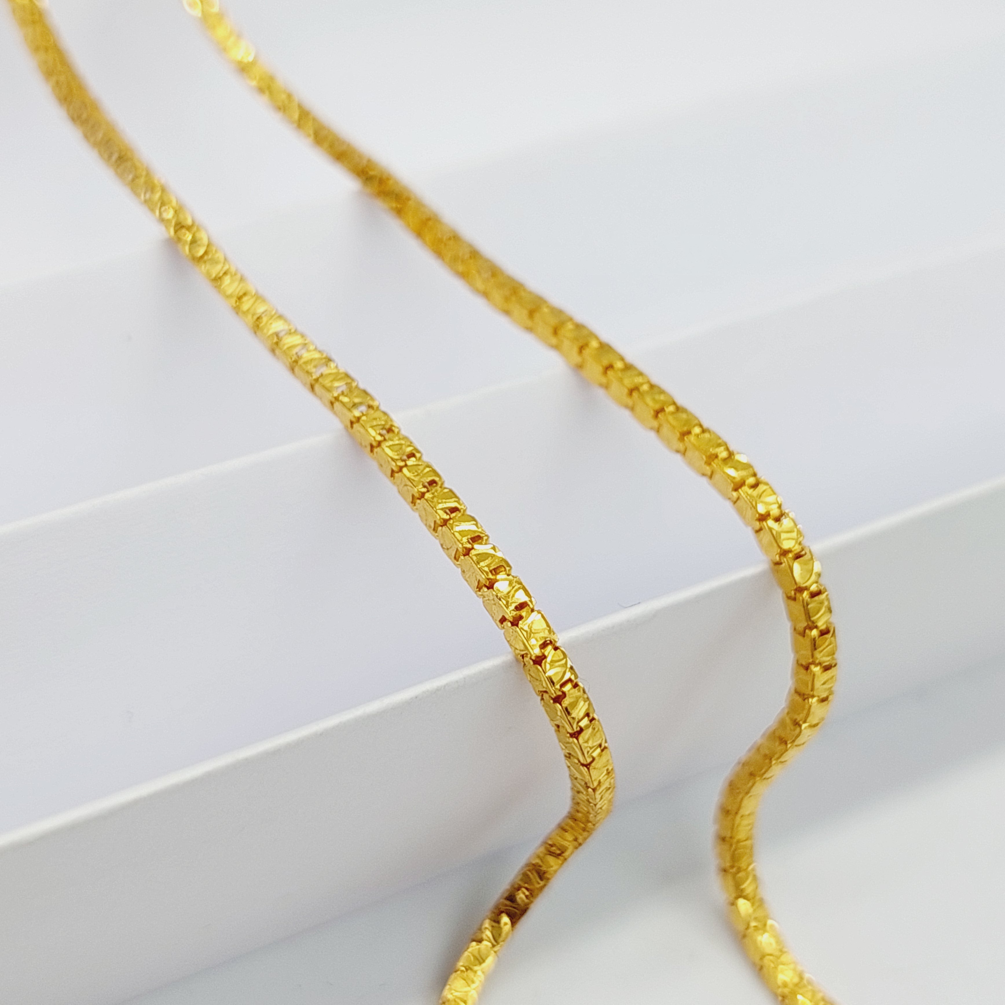2mm Box Chain Necklace 40cm (15.7 Inches) - Dainty Minimalist Gold/Silver Chain for Women, Perfect for Layering, Everyday Wear & Gift Giving