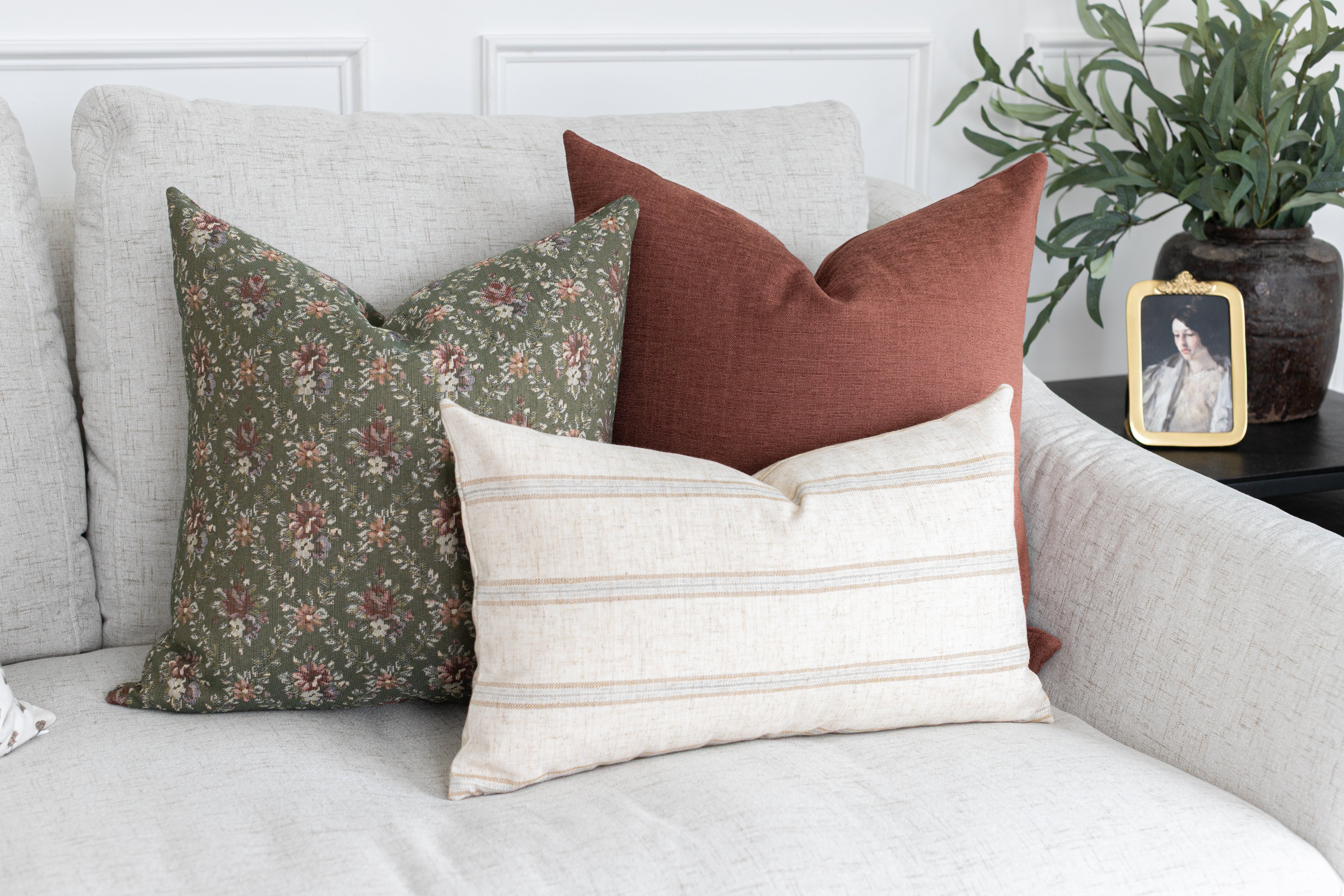 Premium Reid Pillow Cover - Soft & Breathable Cotton Pillowcase for Home & Bedroom Decor - Perfect for Living Room, Bedroom, or Guest Room Accent