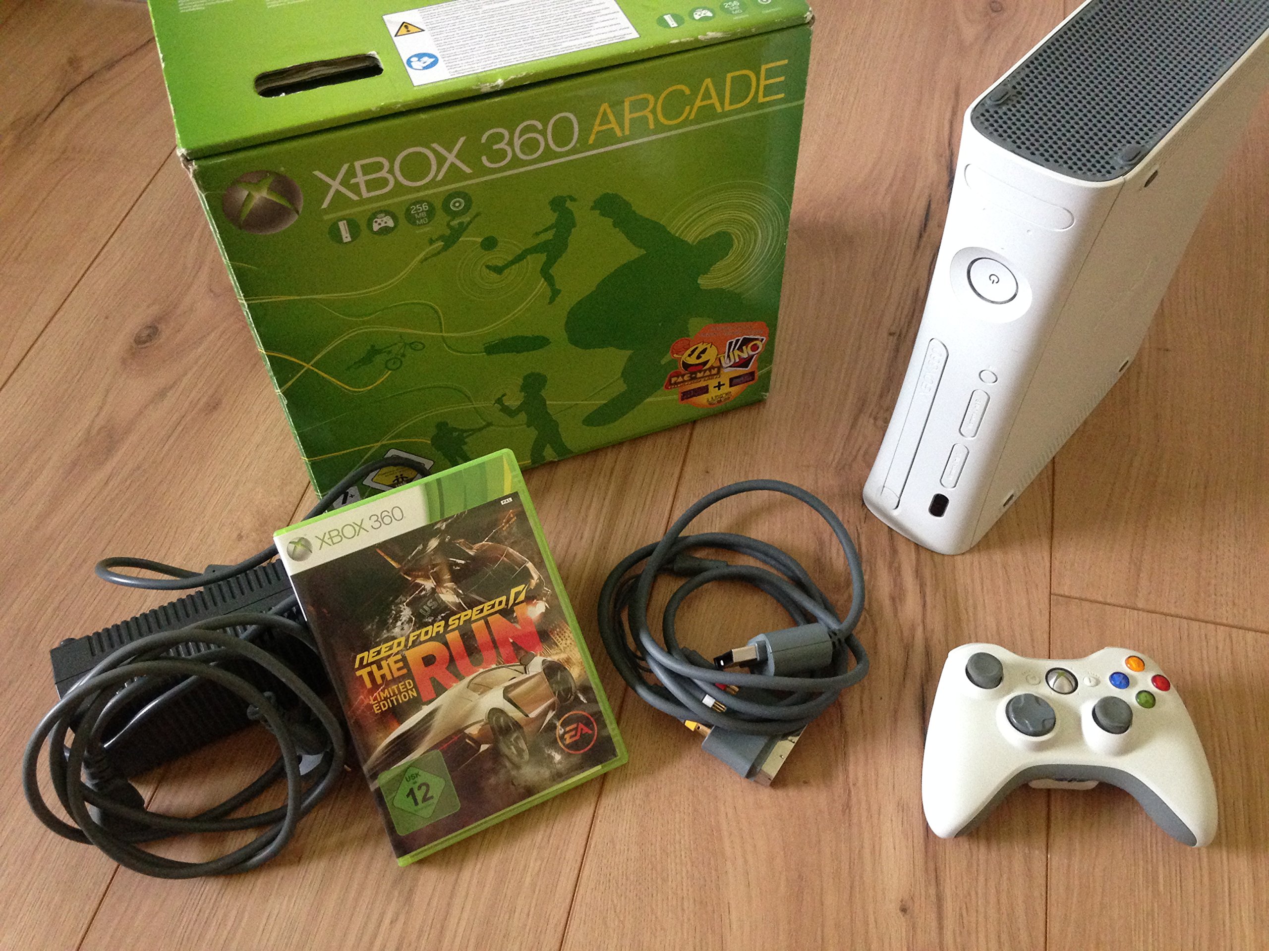 Refurbished Microsoft Xbox 360 Arcade Console - Wireless Controller Included | HD Gaming System for Family Entertainment & Retro Gaming Nights